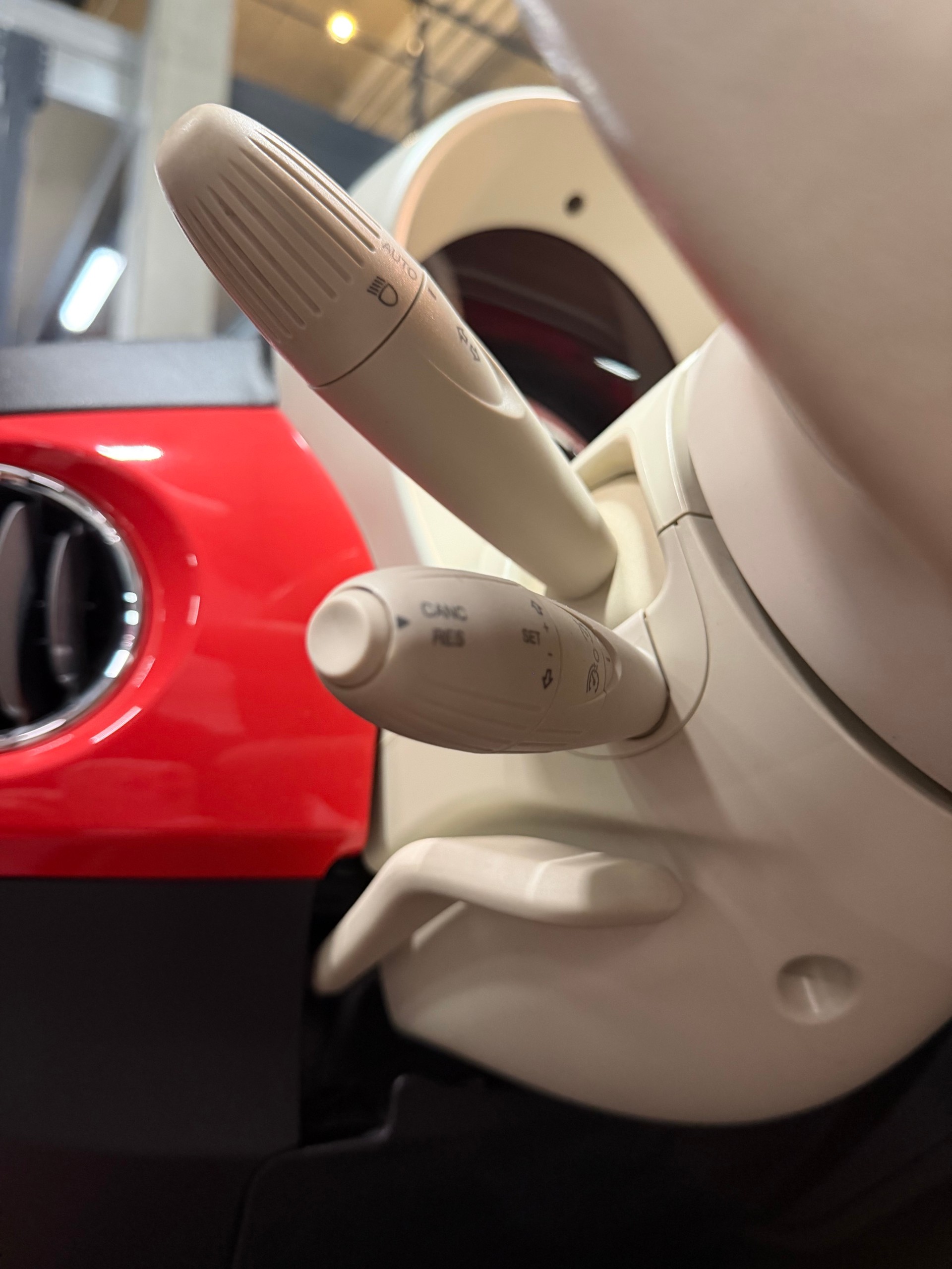 FIAT 500 0.9 Twinair Turbo Lounge-image-10