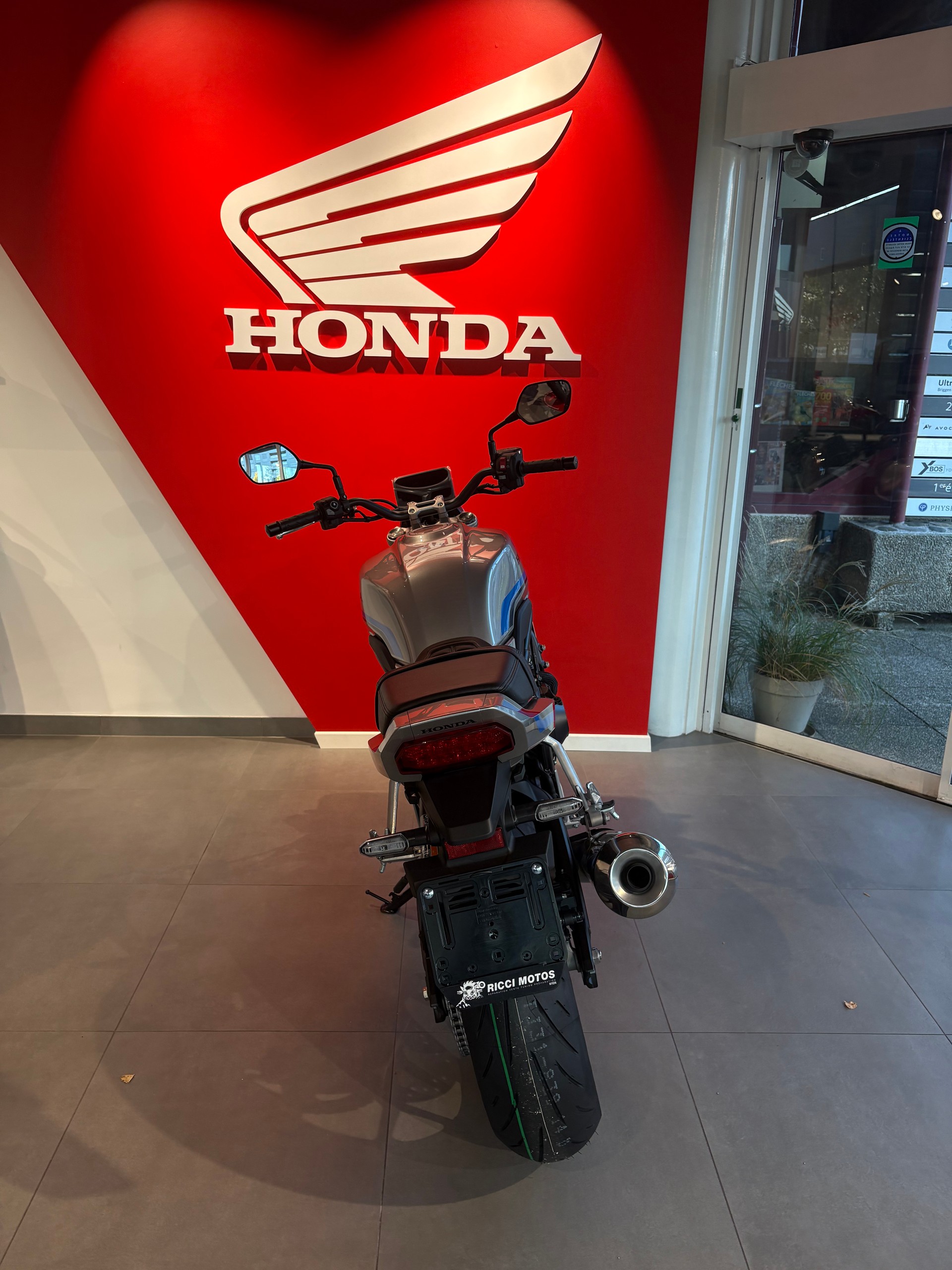 HONDA CB 1000 F-image-3