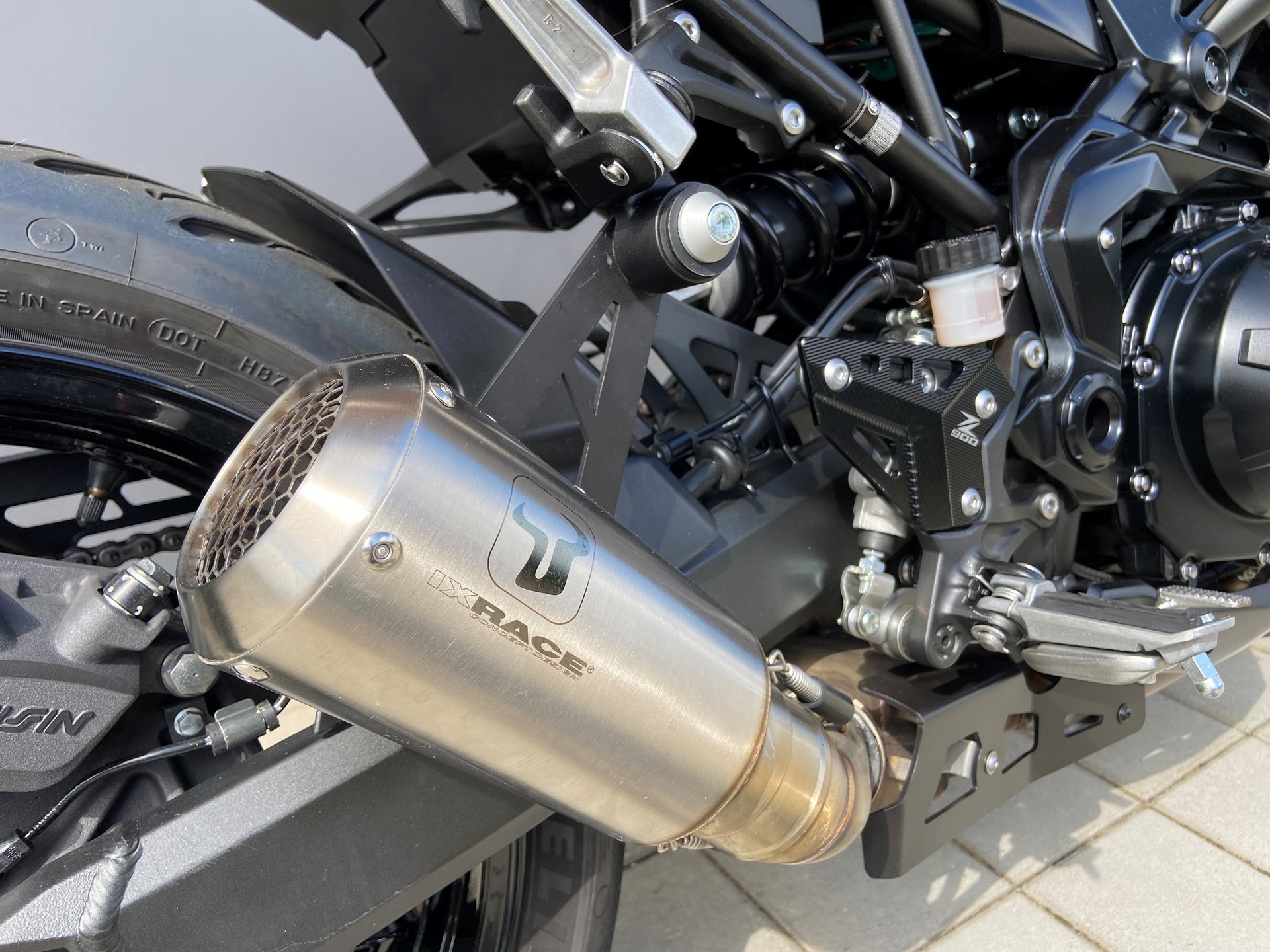 KAWASAKI Z 900-image-2