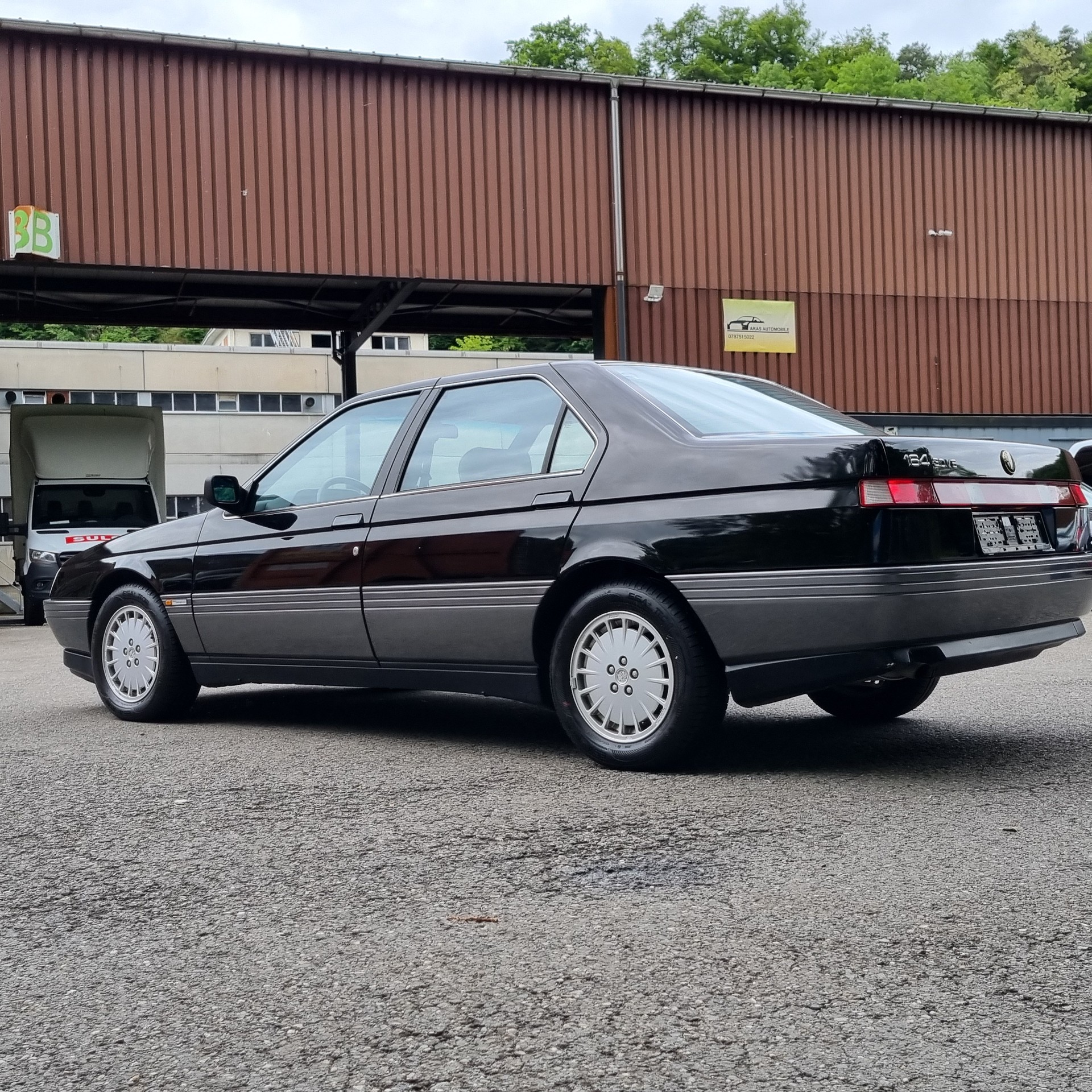 ALFA ROMEO 164 3.0-image-1