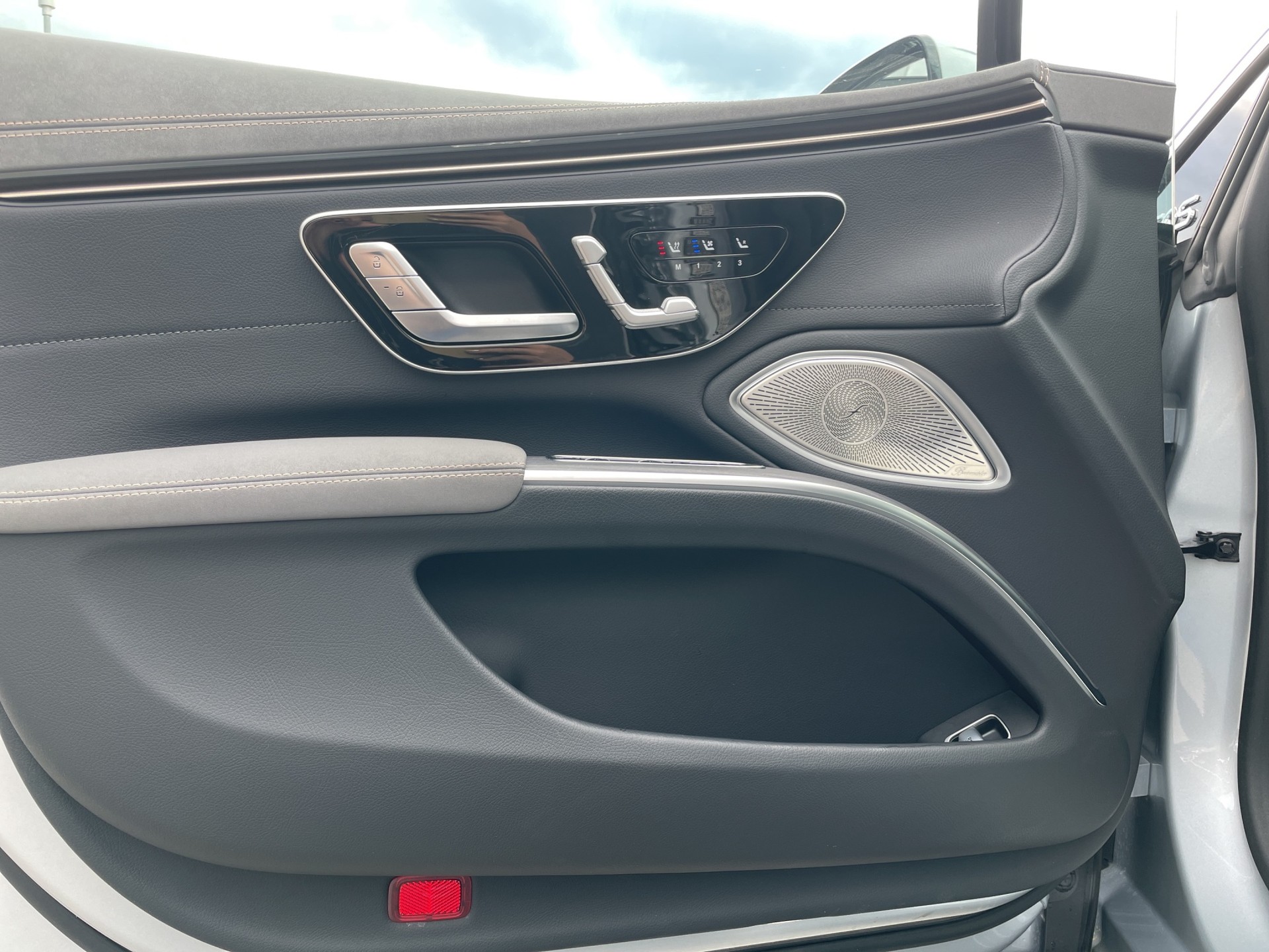 MERCEDES-BENZ EQS 580 4M ED1 Pr.Pl.Pak.-image-10