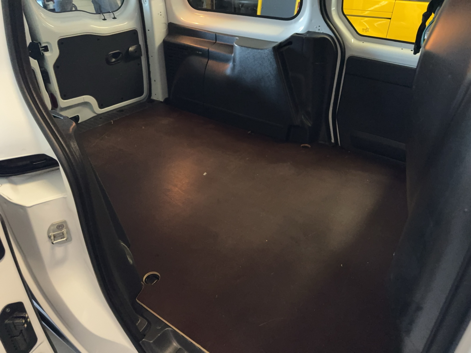 RENAULT Kangoo Maxi Z.E. 33 R60 Business 2 Plätze-image-8