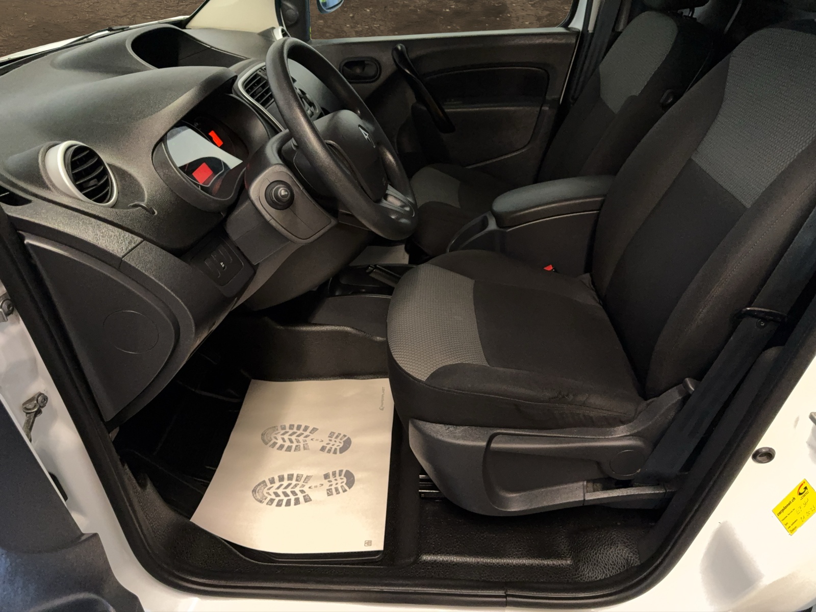 RENAULT Kangoo Maxi Z.E. 33 R60 Business 2 Plätze-image-6