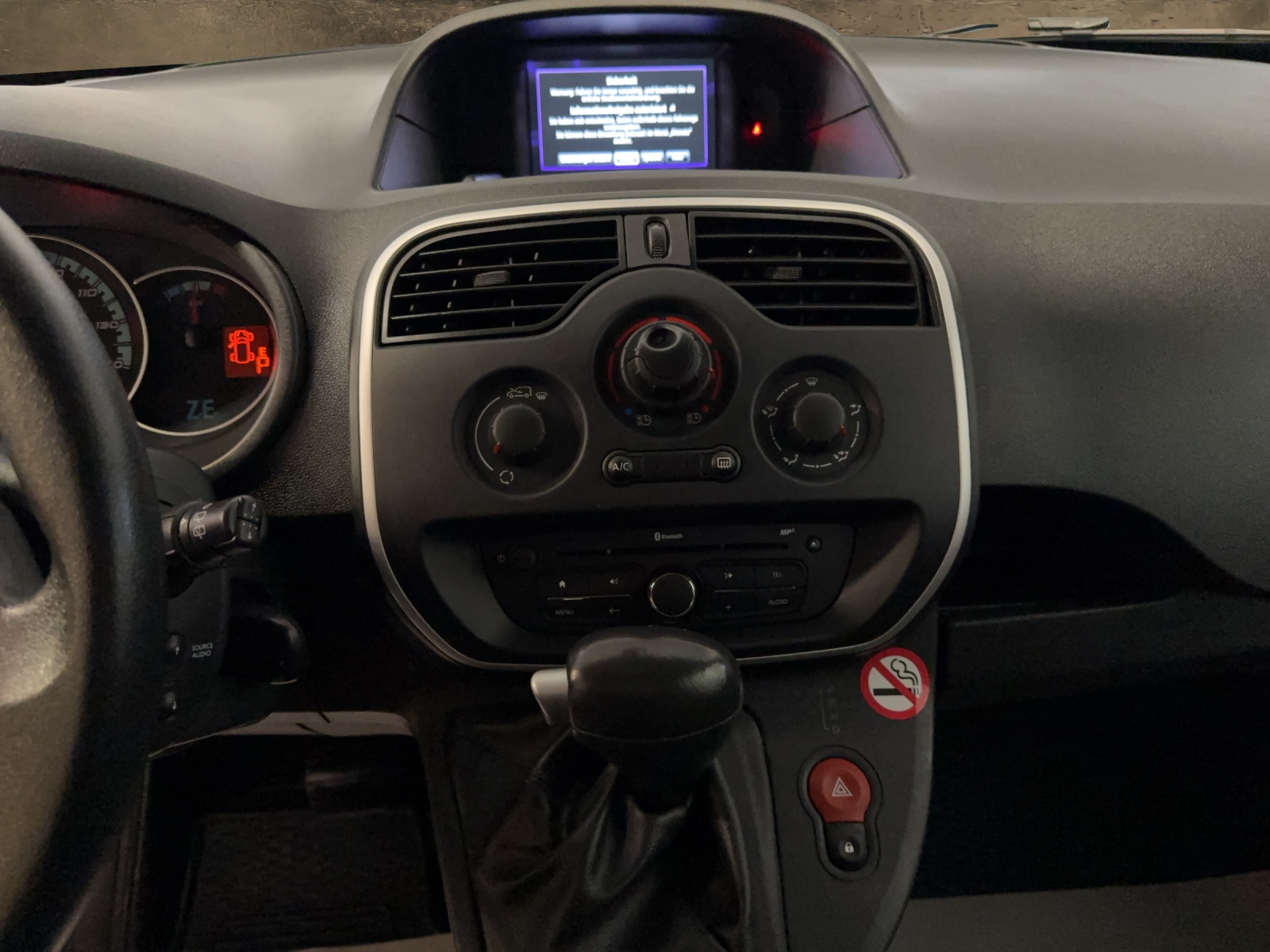 RENAULT Kangoo Maxi Z.E. 33 R60 Business 2 Plätze-image-10