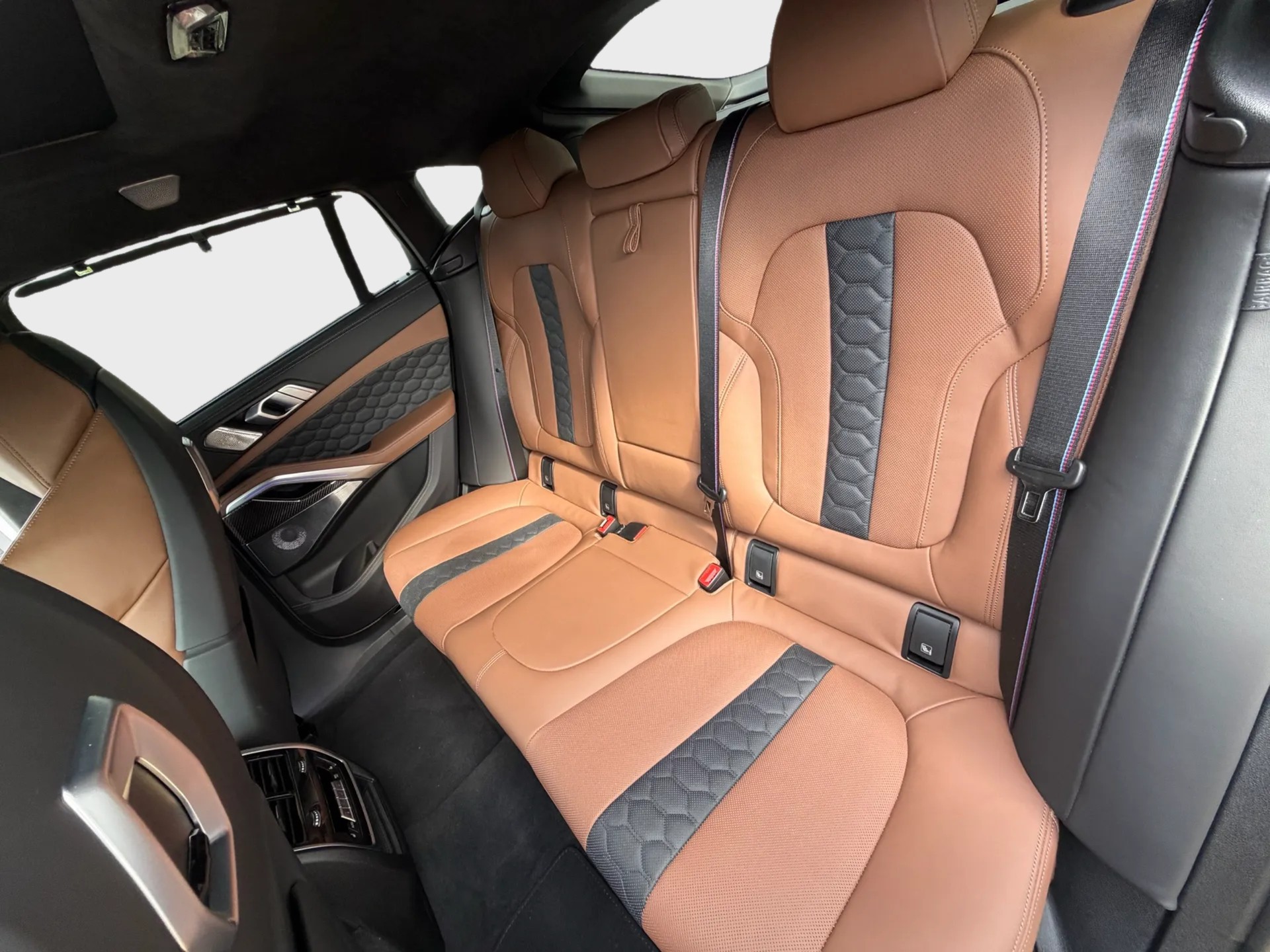BMW X6M Steptronic M Competition-image-15