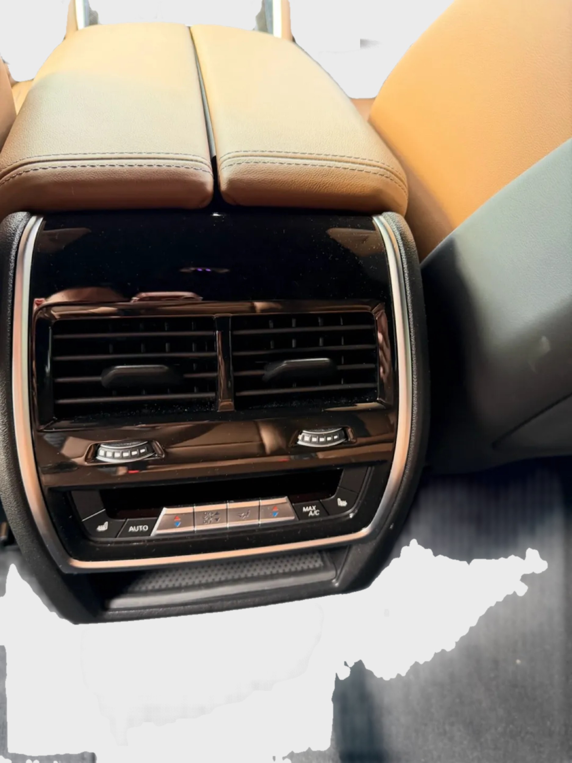 BMW X6M Steptronic M Competition-image-17