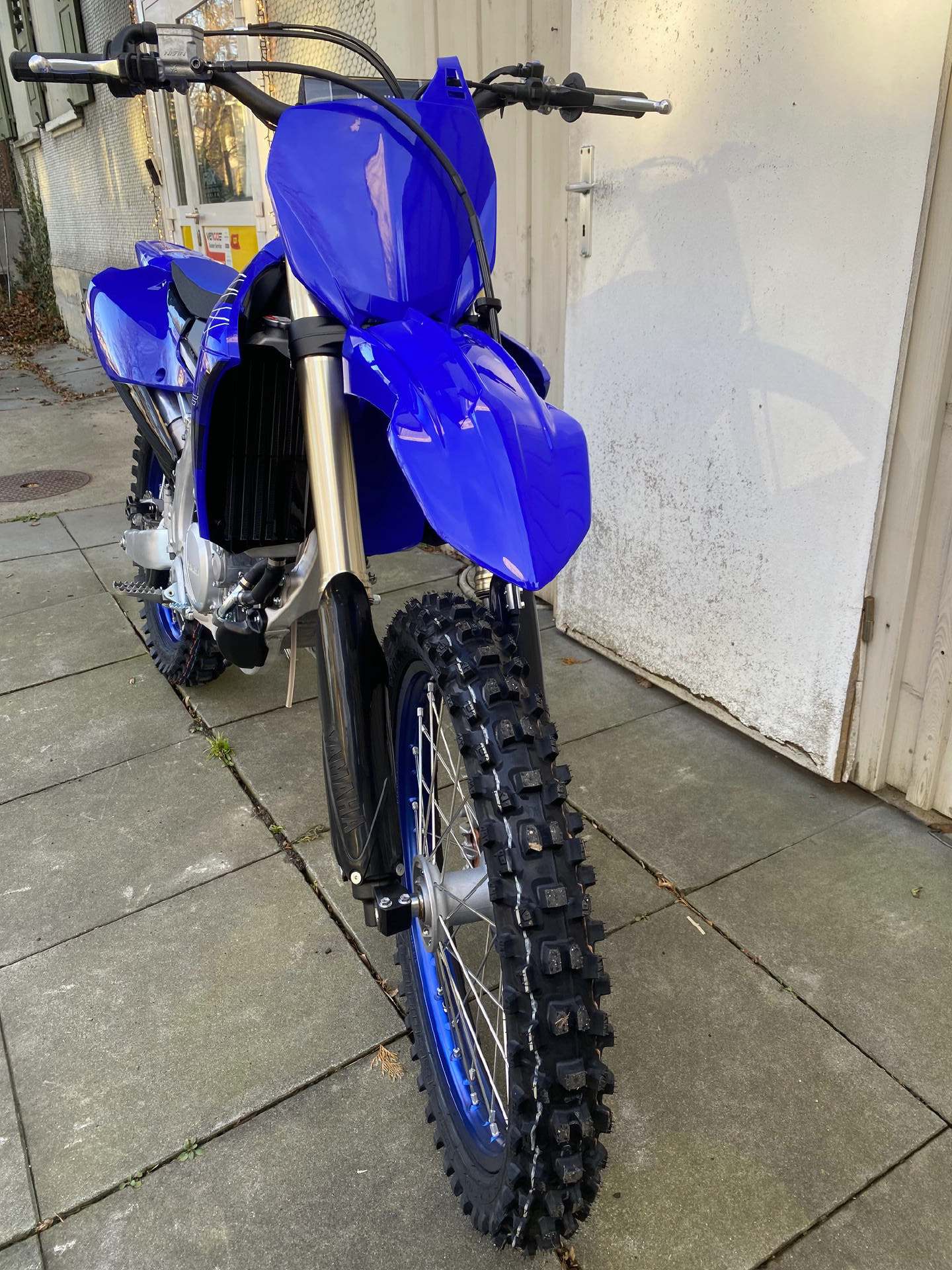 YAMAHA YZF250 2023-image-6
