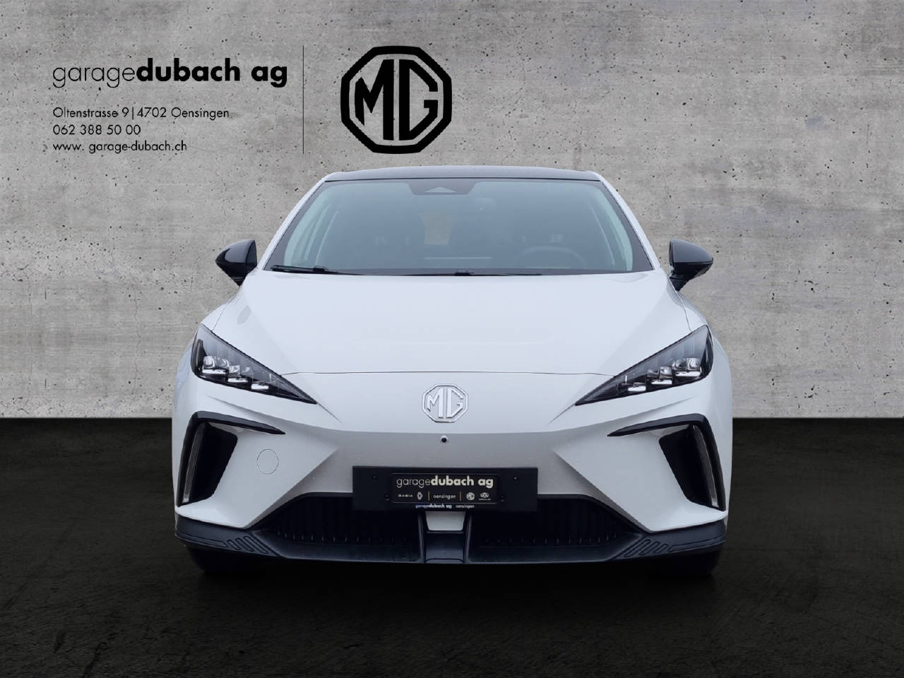 MG 4 77kWh Trophy Extended Range-showroom-element-1