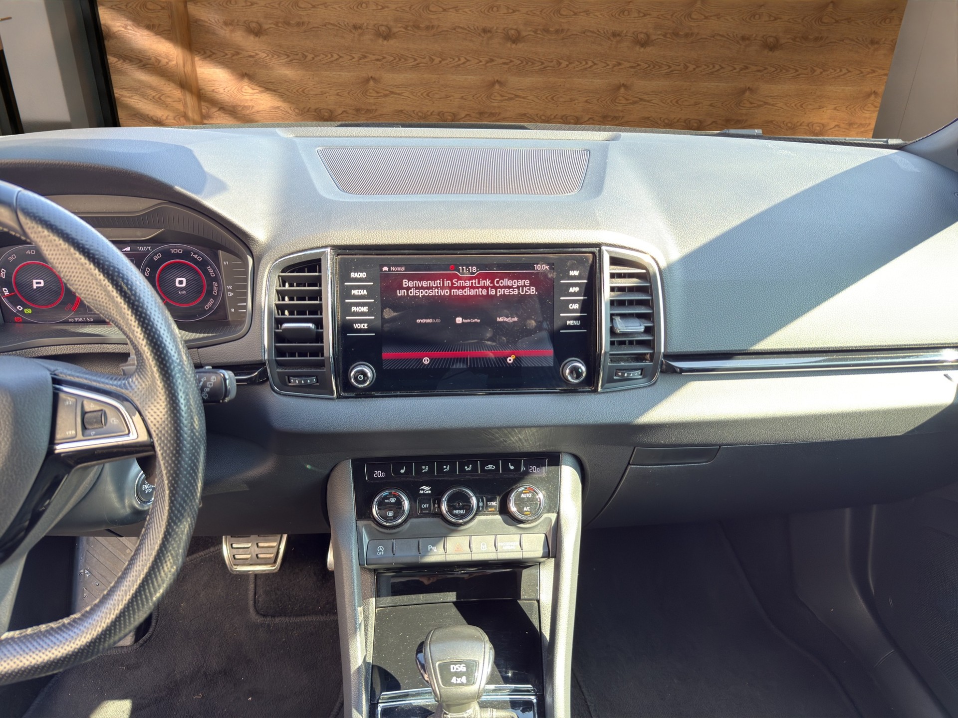 SKODA Karoq 2.0 TSI SportLine 4x4 DSG-image-12