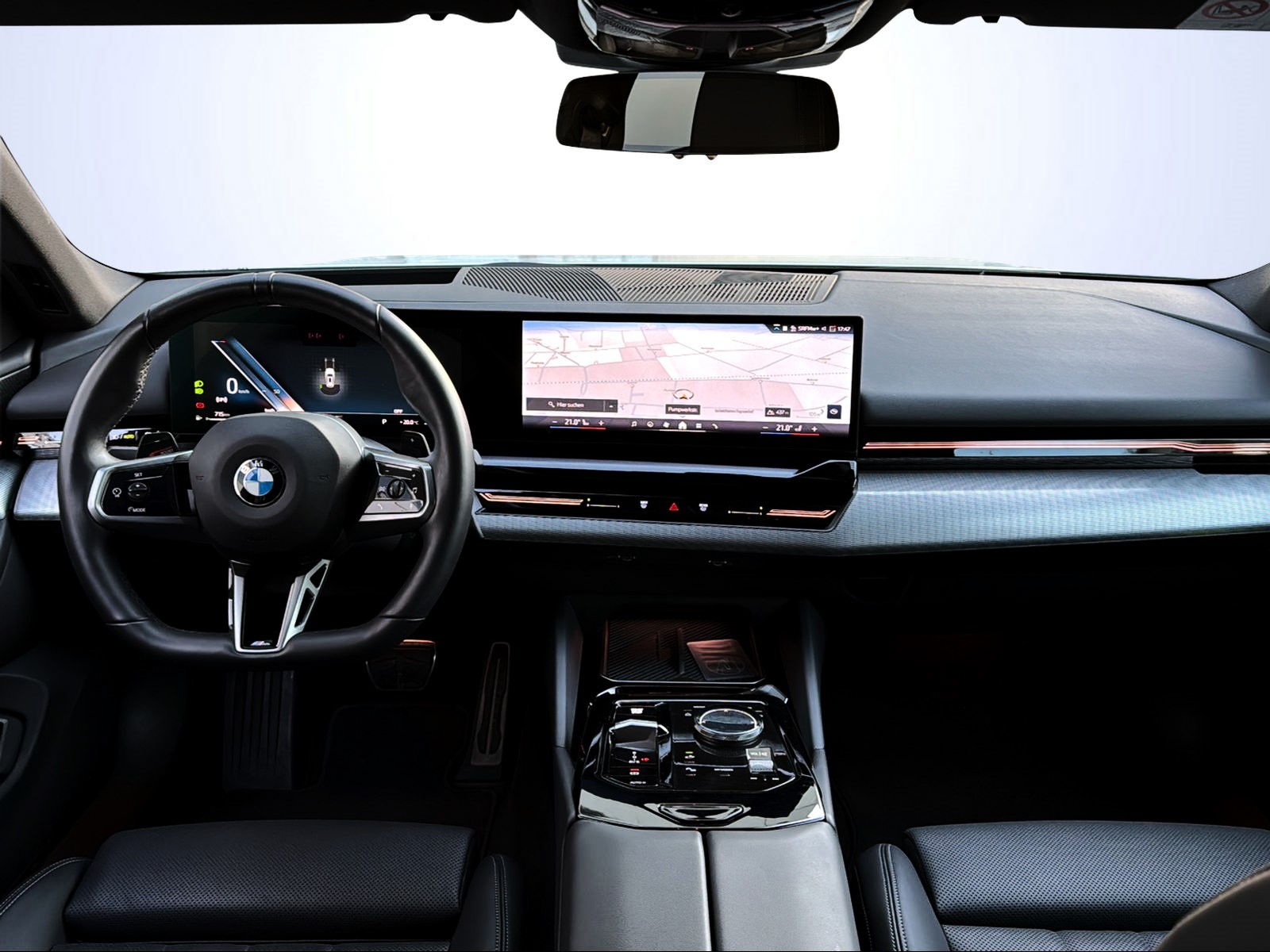 BMW 520d xDrive 48V Touring M Sport Steptronic-image-10
