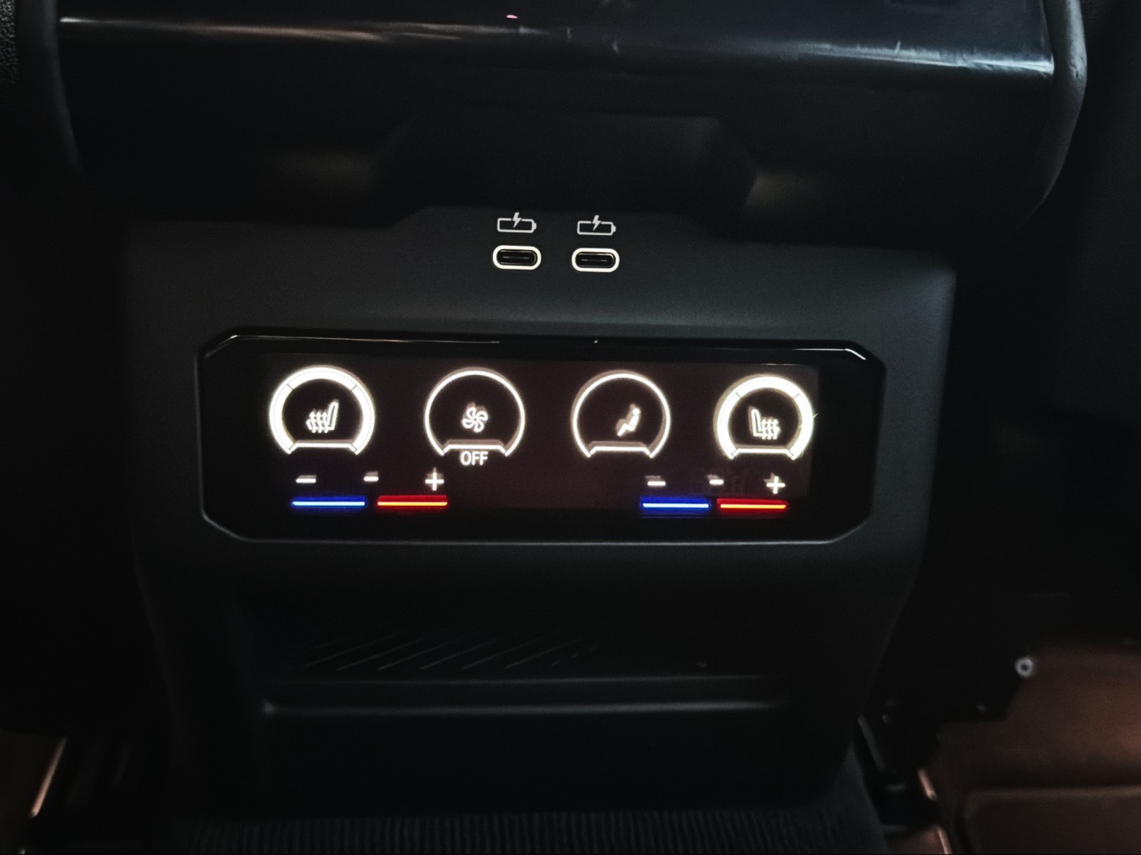 BMW 520d xDrive 48V Touring M Sport Steptronic-image-16