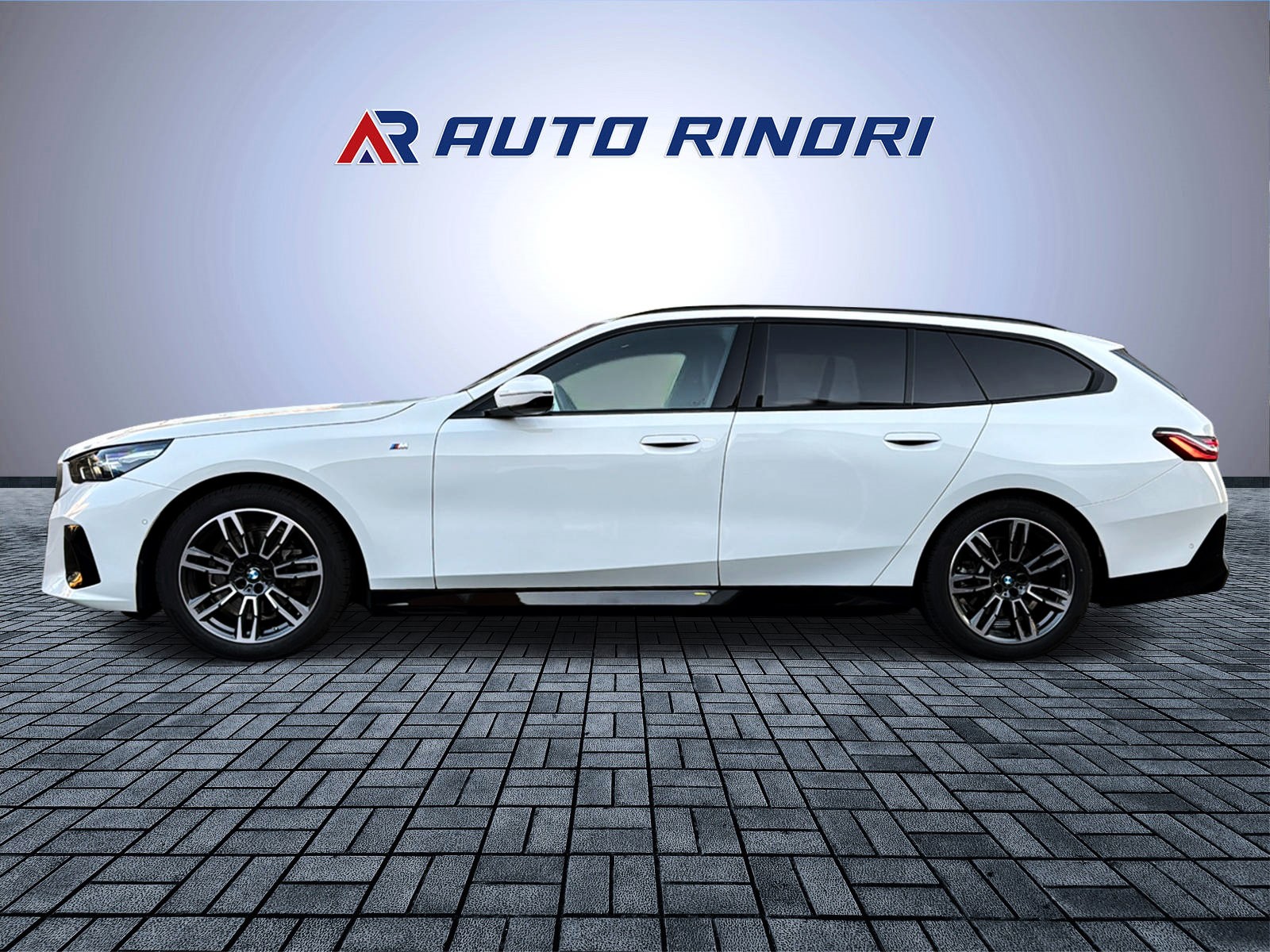 BMW 520d xDrive 48V Touring M Sport Steptronic-showroom-element-2