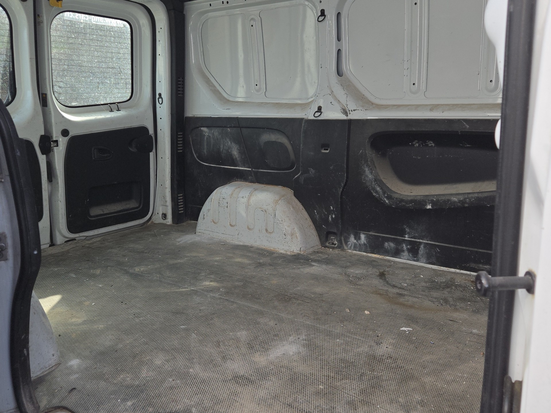 OPEL Vivaro 1.6 CDTI 2.9t L1H1-showroom-element-2