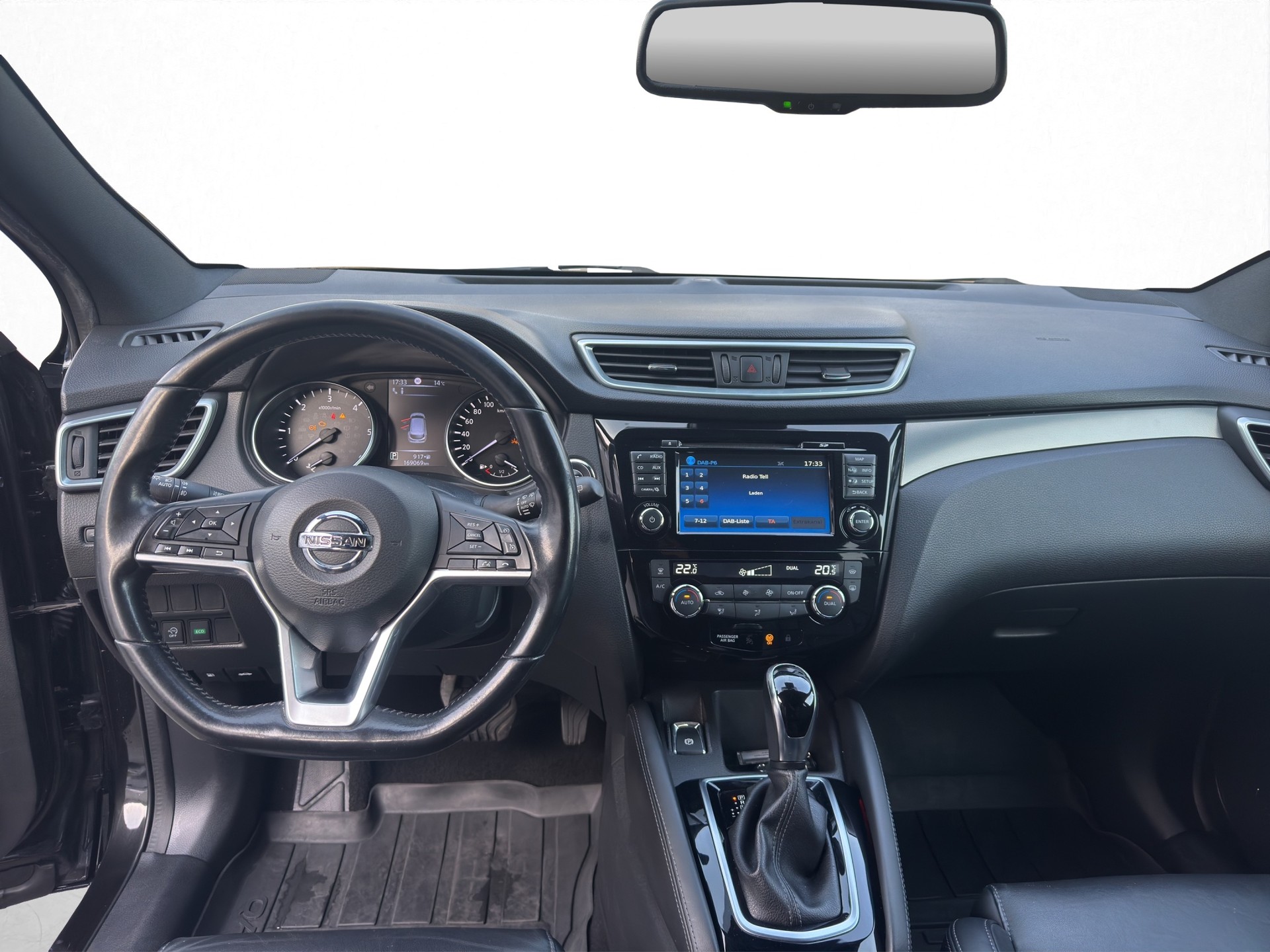 NISSAN Qashqai 1.6 dCi Tekna+-image-13