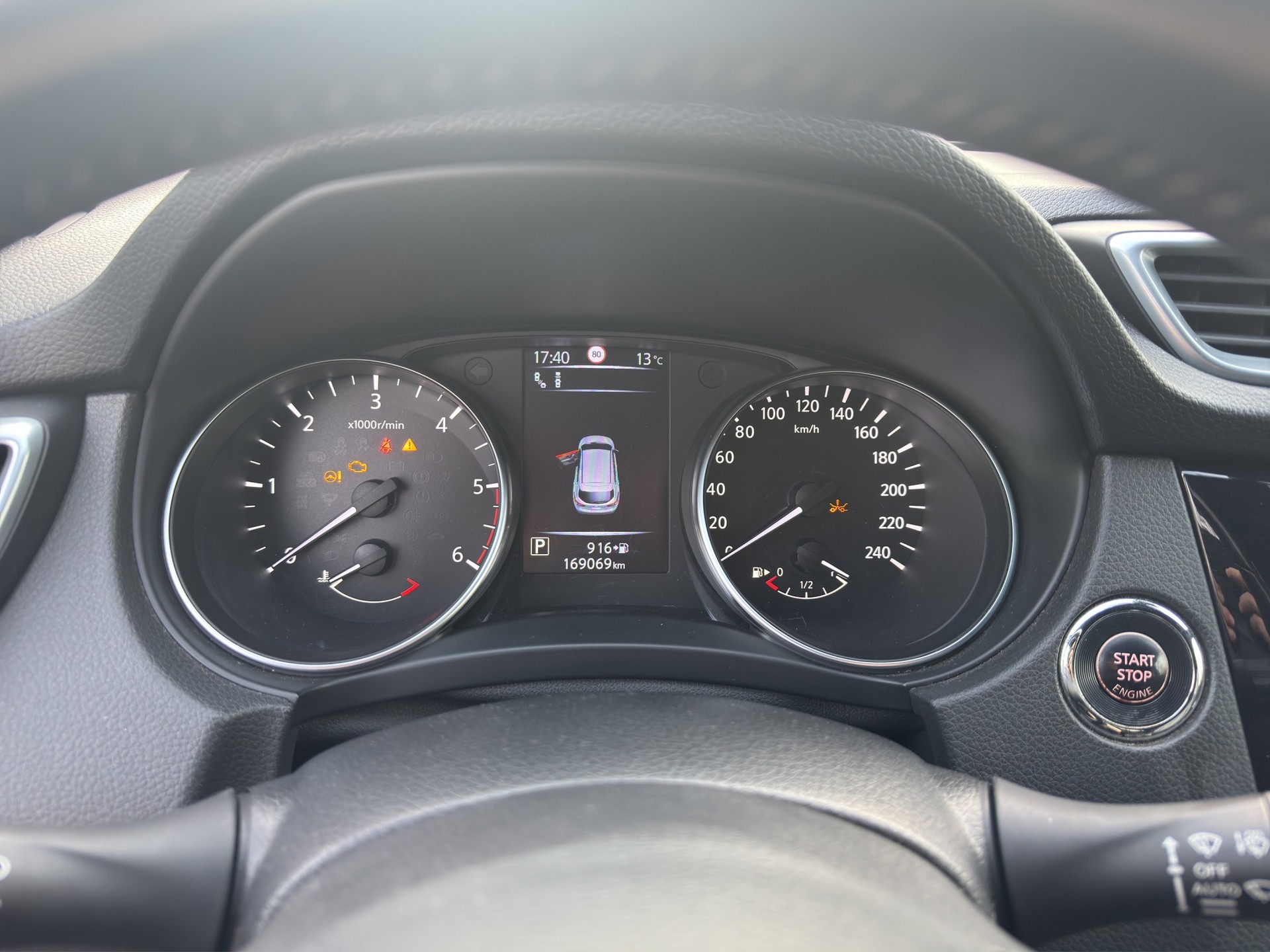 NISSAN Qashqai 1.6 dCi Tekna+-image-10