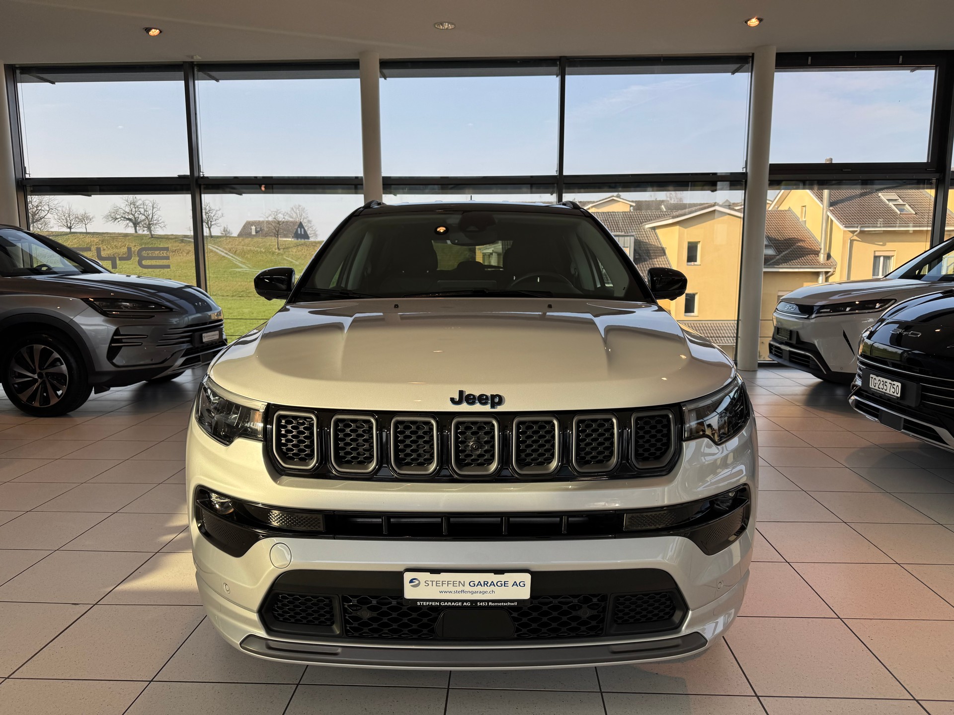 JEEP Compass 1.3 PHEV S AWD-image-1