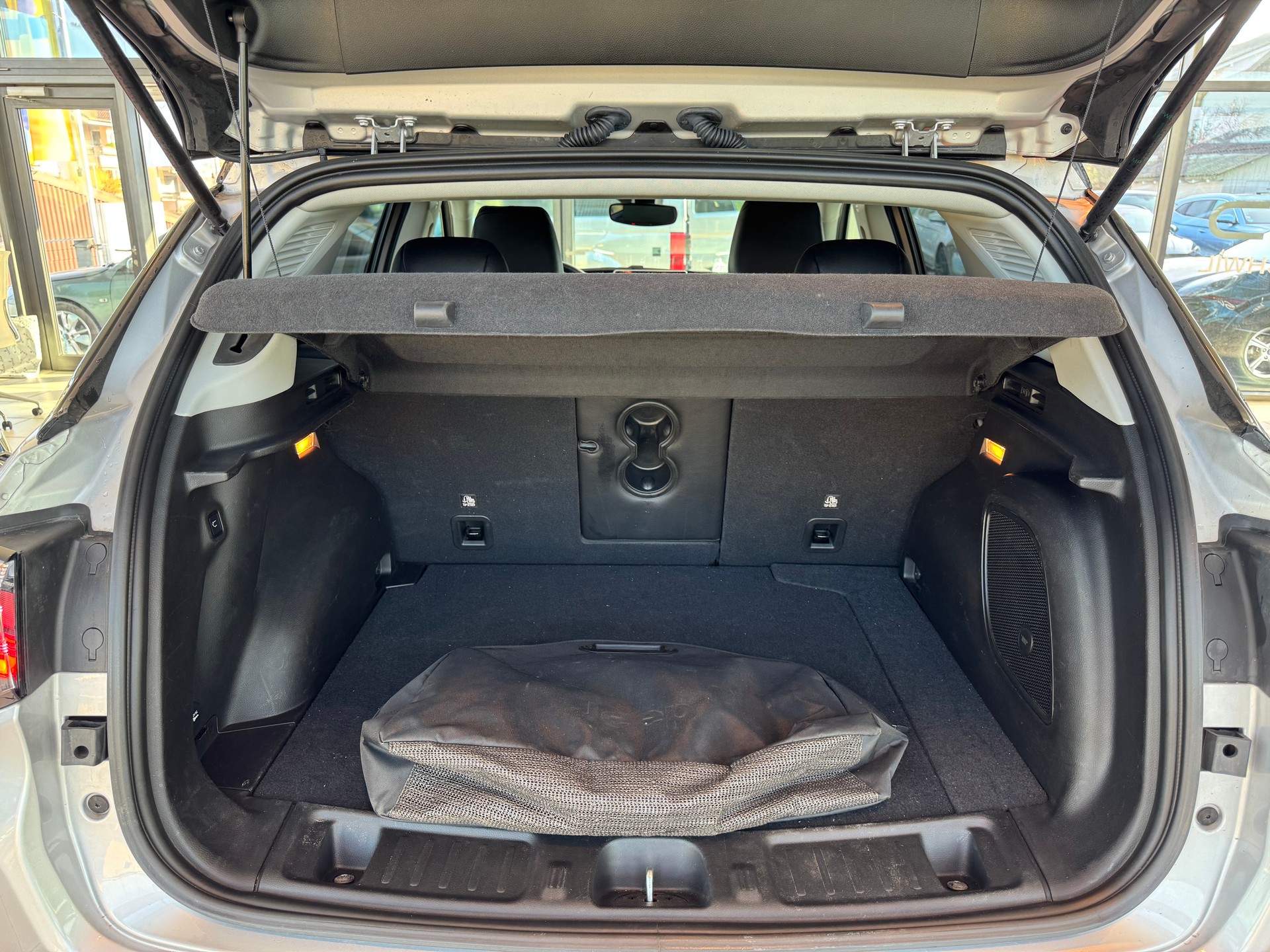 JEEP Compass 1.3 PHEV S AWD-image-24