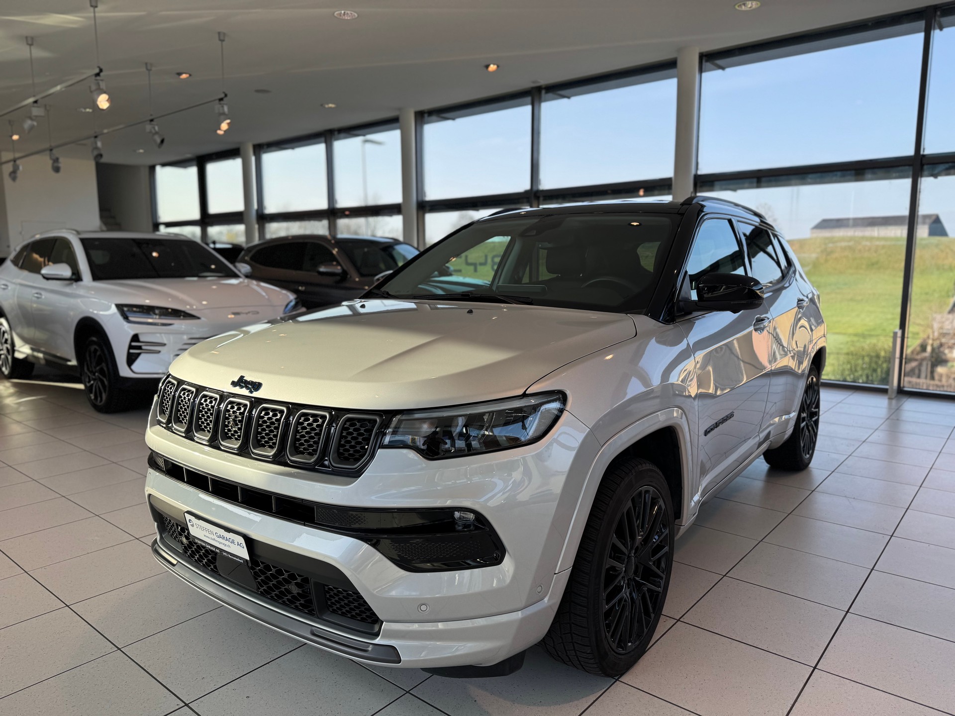JEEP Compass 1.3 PHEV S AWD-image-0