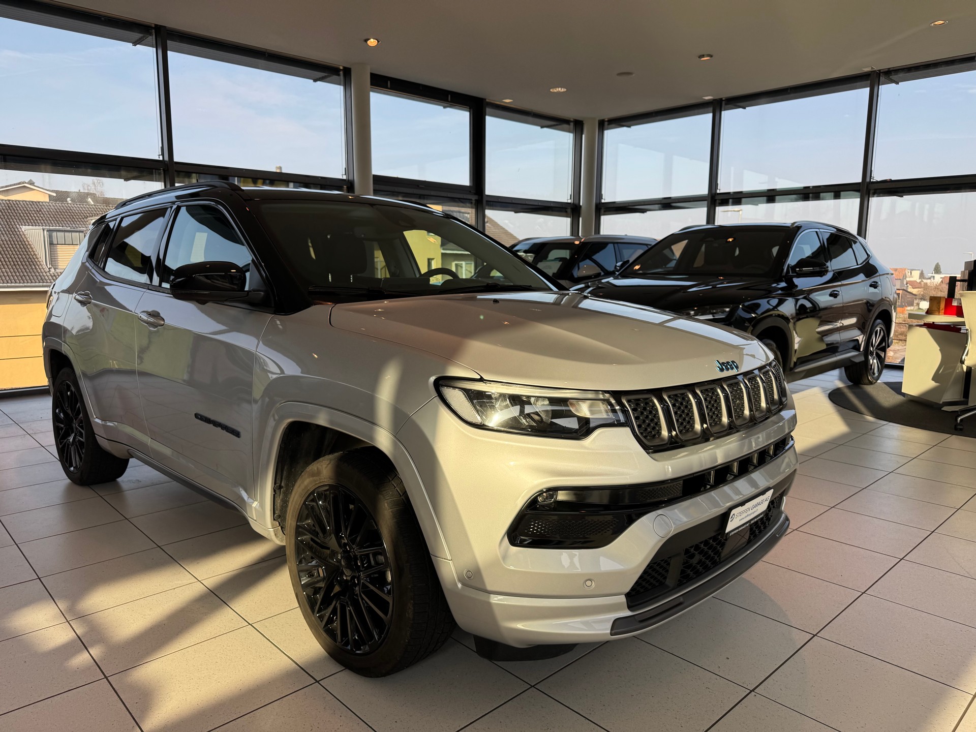 JEEP Compass 1.3 PHEV S AWD-image-2