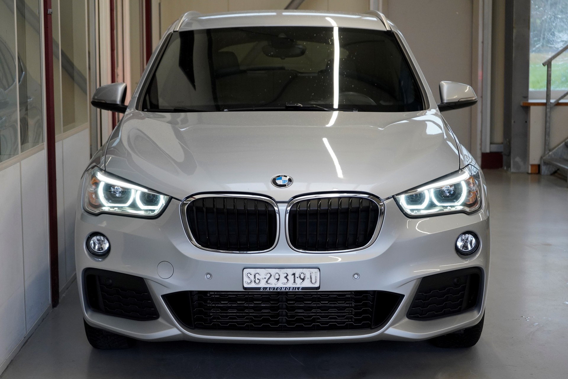 BMW X1 xDrive 25d M Sport Steptronic-image-1