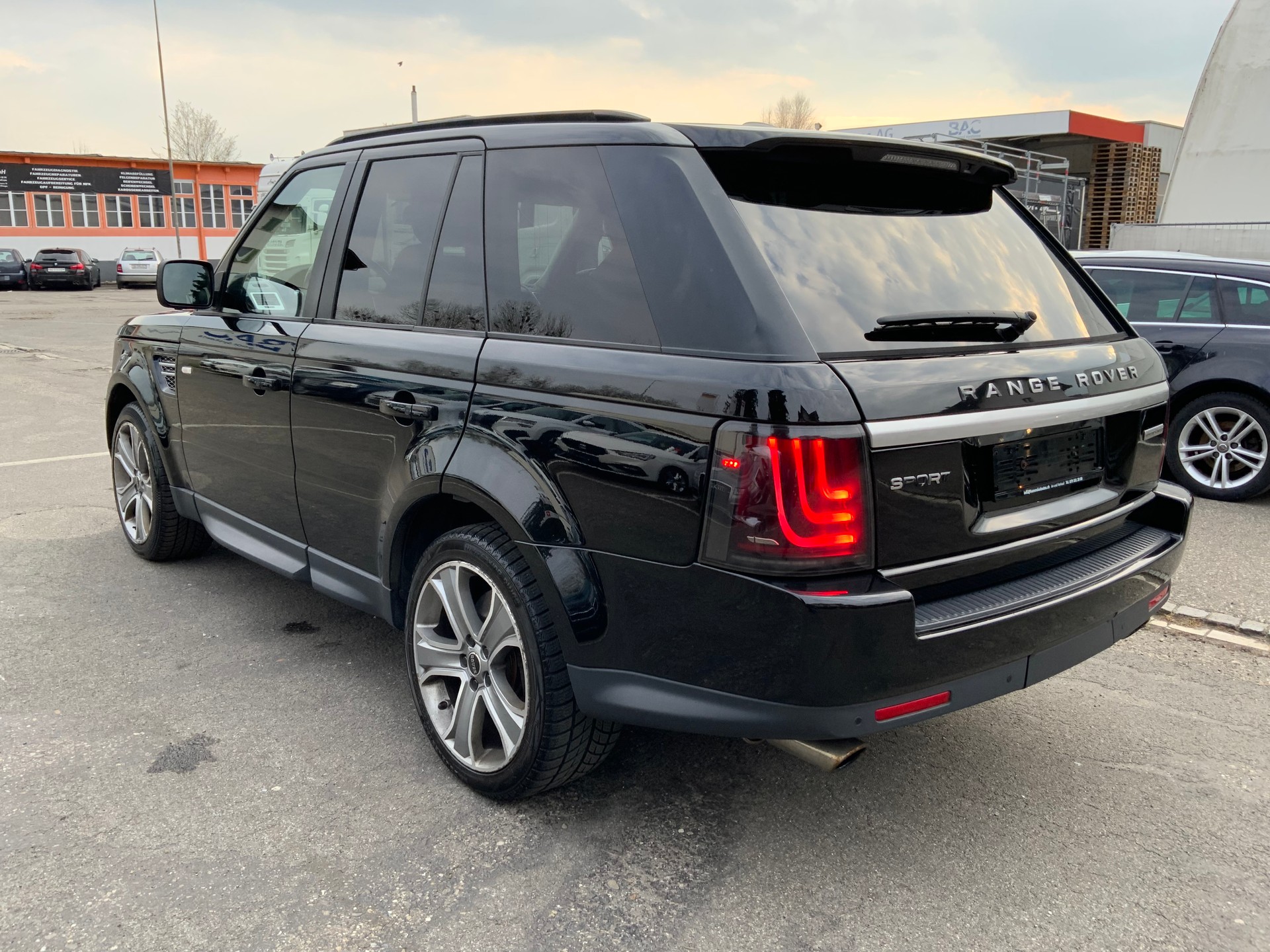 LAND ROVER Range Rover Sport 5.0 V8 LS Automatic-image-3