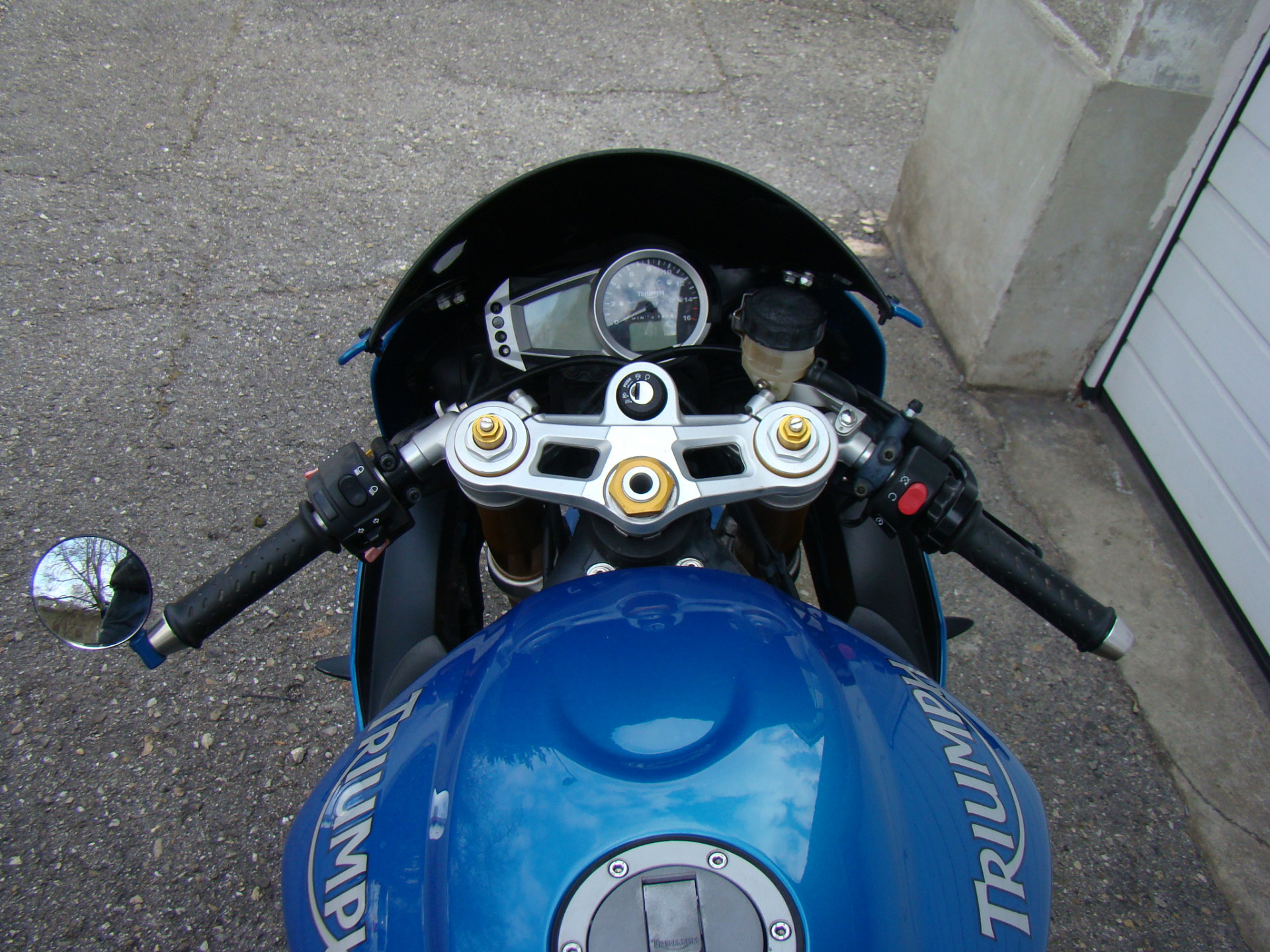 TRIUMPH Daytona 675-image-3