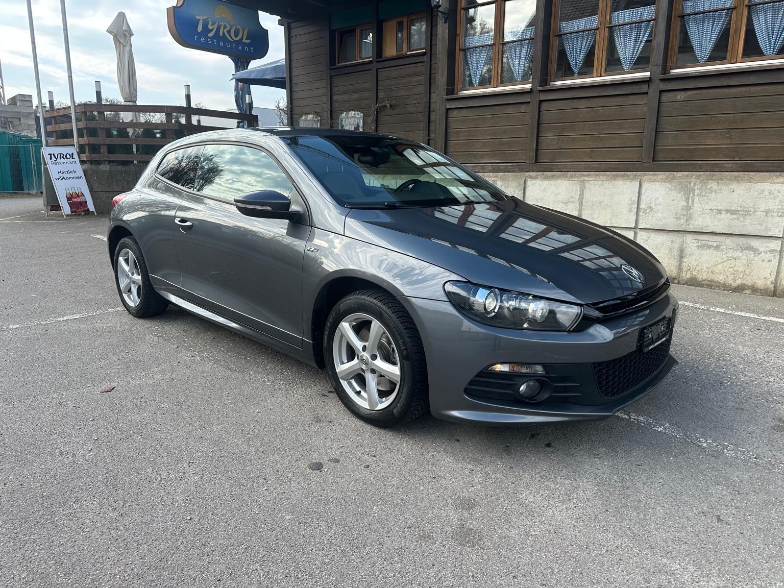VW Scirocco 1.4 TSI R-Line Design DSG