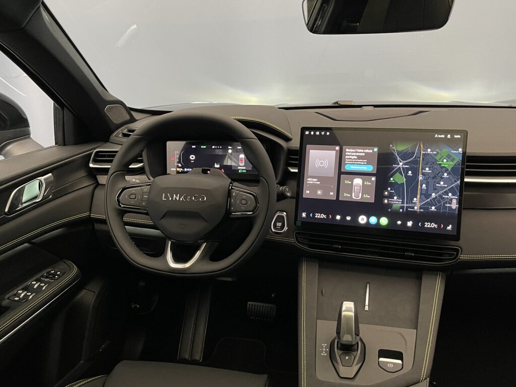 LYNK & CO 01 1.5 PHEV More-image-6