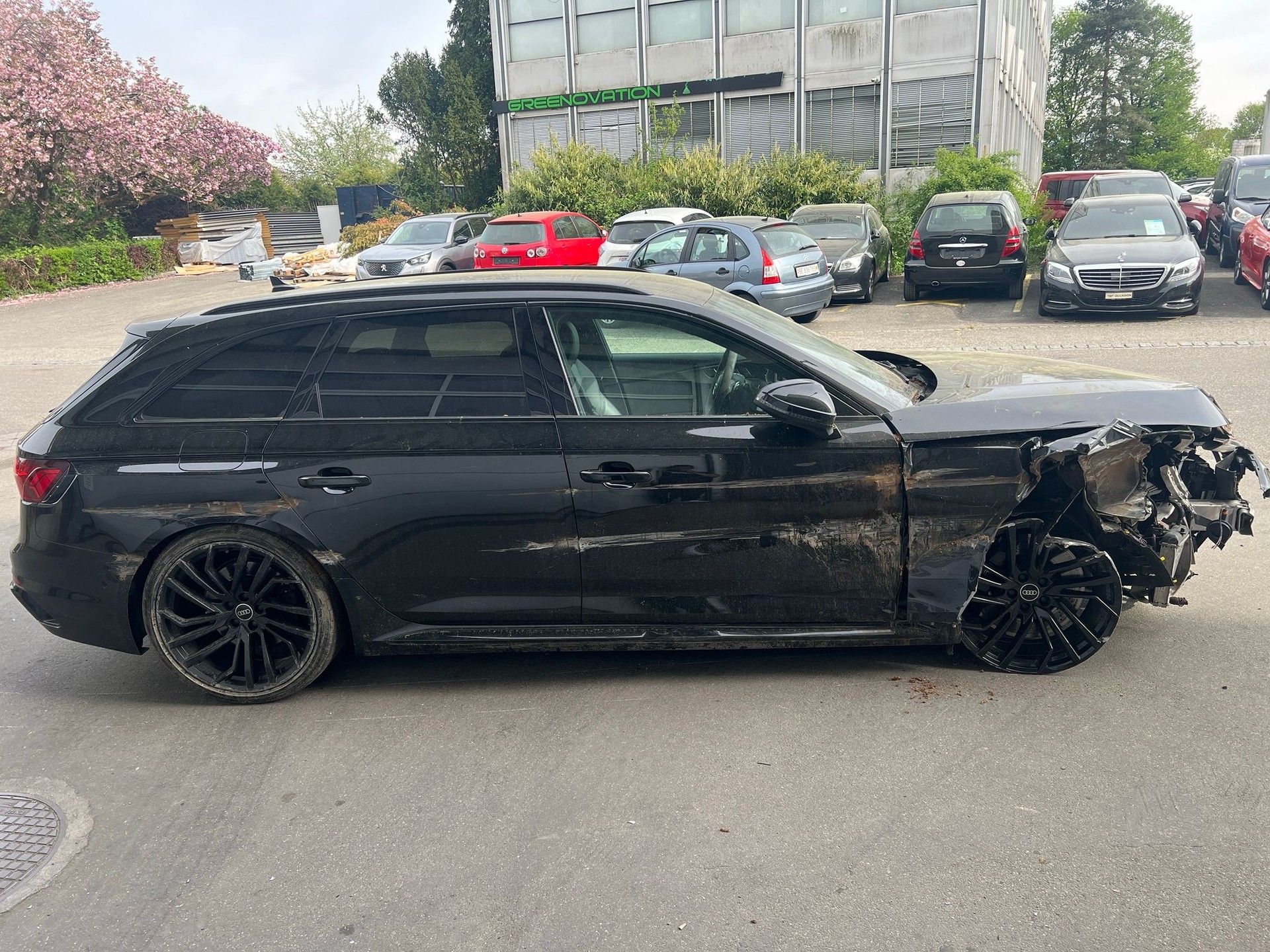 AUDI RS4 Avant quattro tiptronic-image-7