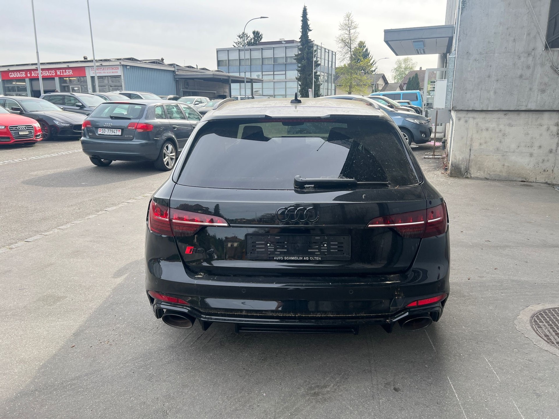 AUDI RS4 Avant quattro tiptronic-image-6