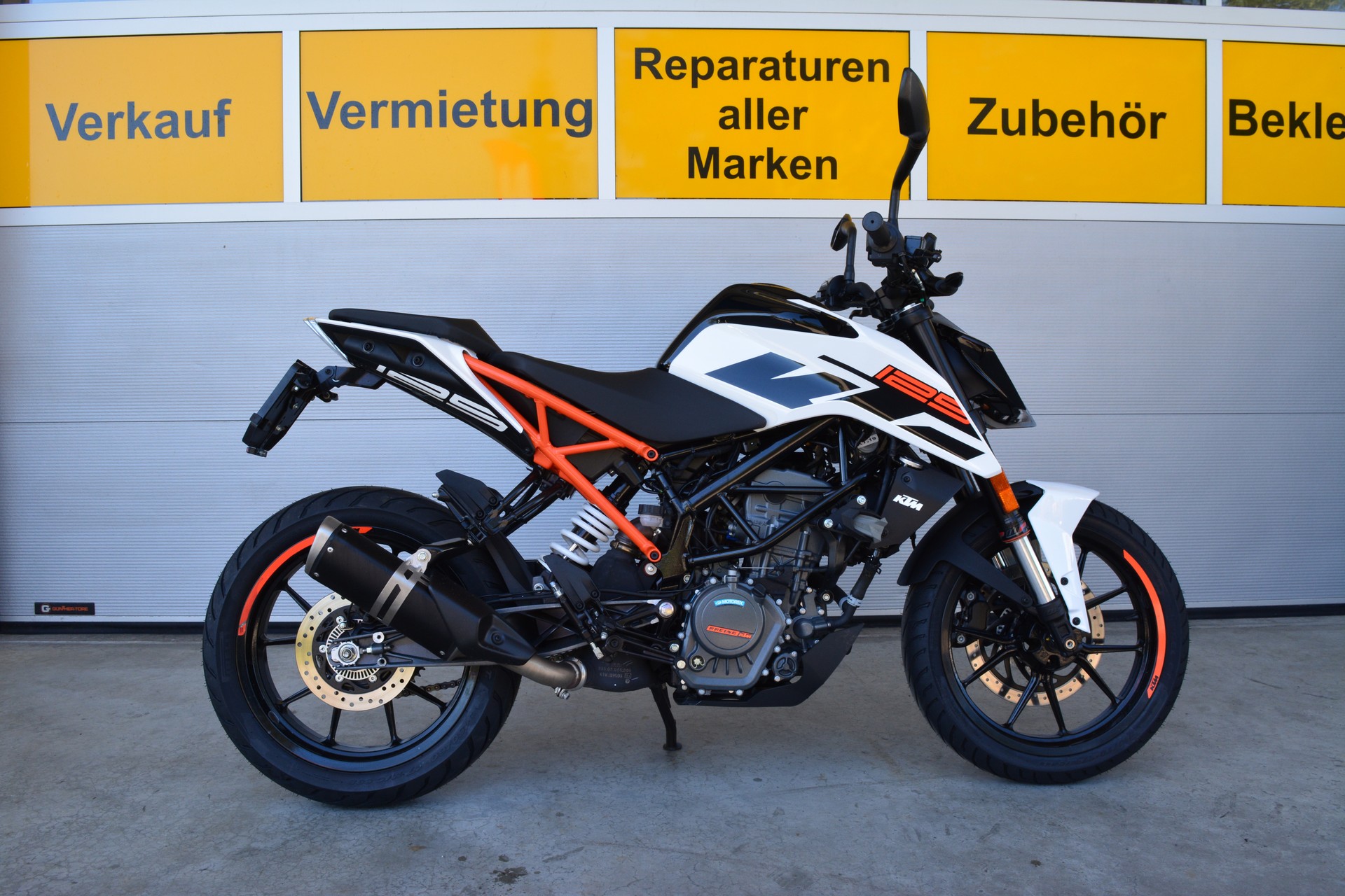 KTM 125 Duke ABS-image-3