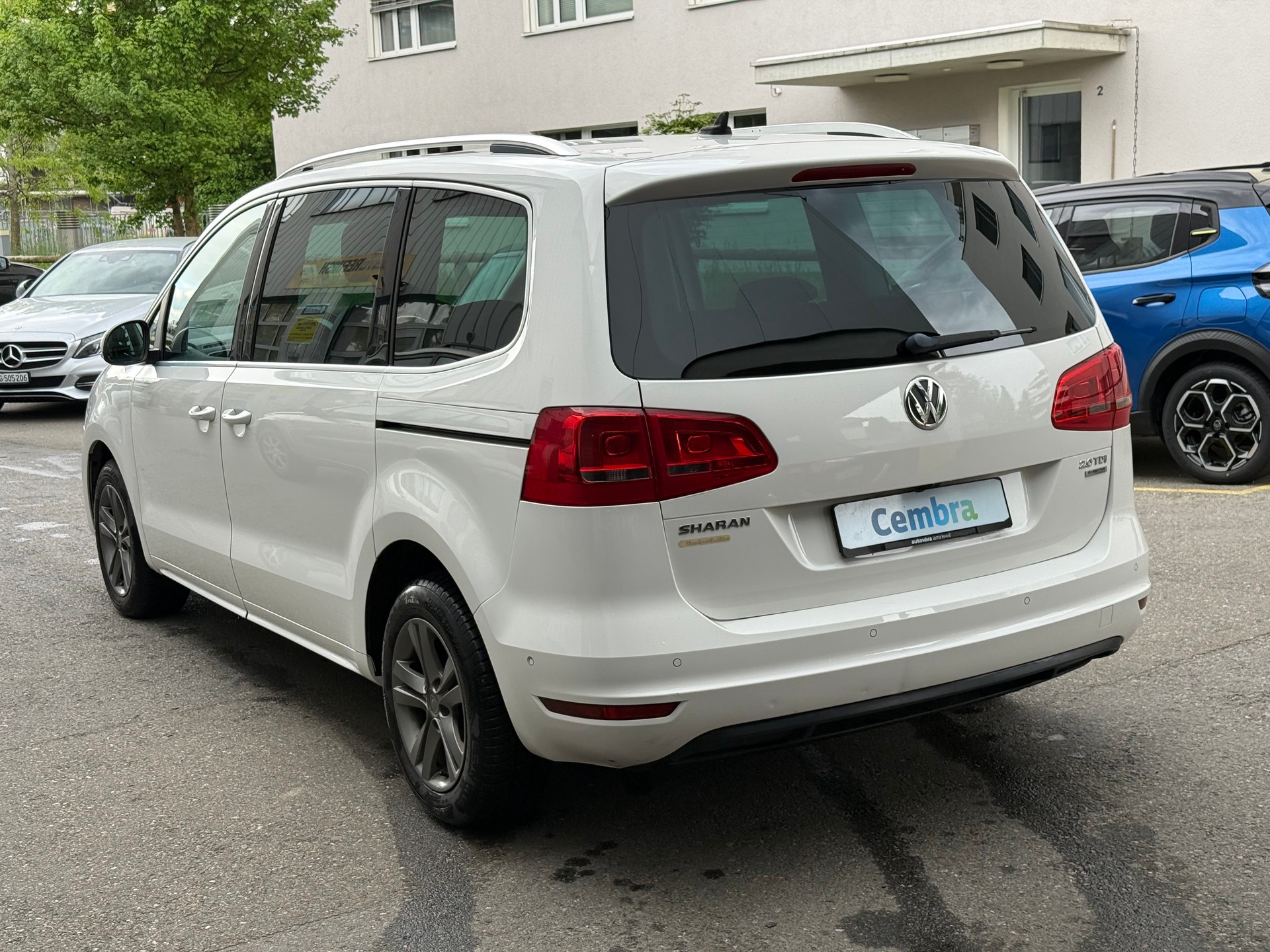 VW Sharan 2.0 TDI BlueMotion Technology Highline DSG-image-5