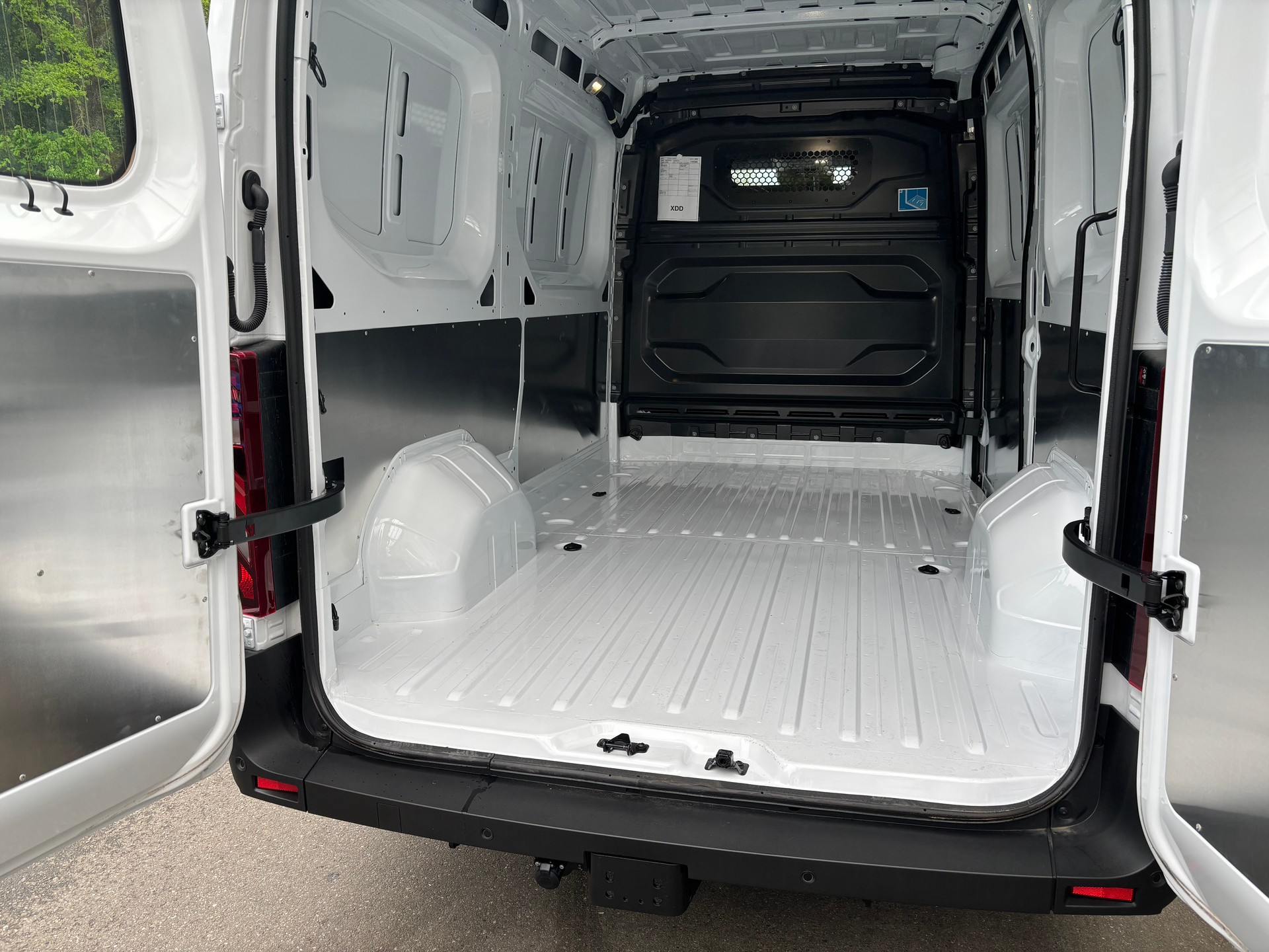 NISSAN Interstar 150 3.5L2H2 Acenta-image-4