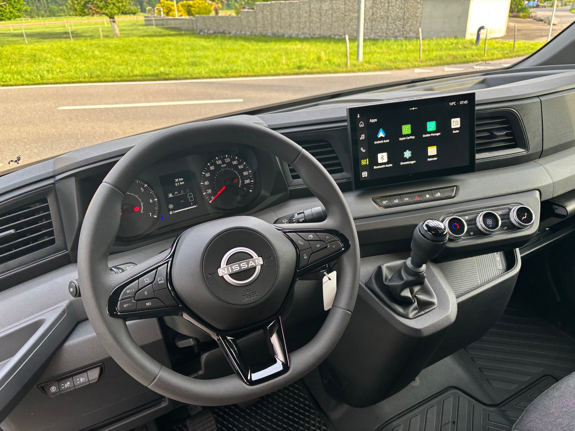 NISSAN Interstar 150 3.5L2H2 Acenta-image-9