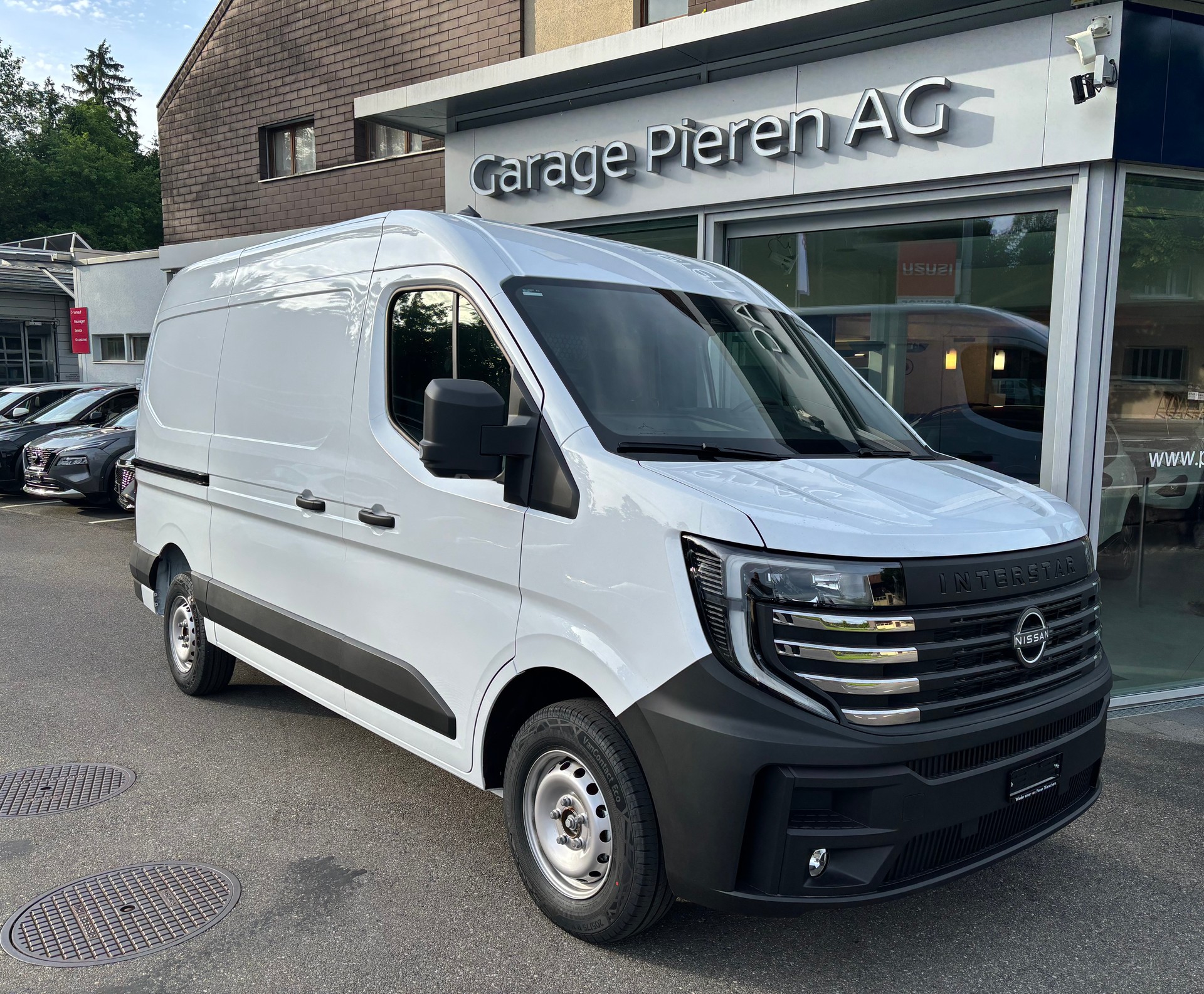 NISSAN Interstar 150 3.5L2H2 Acenta