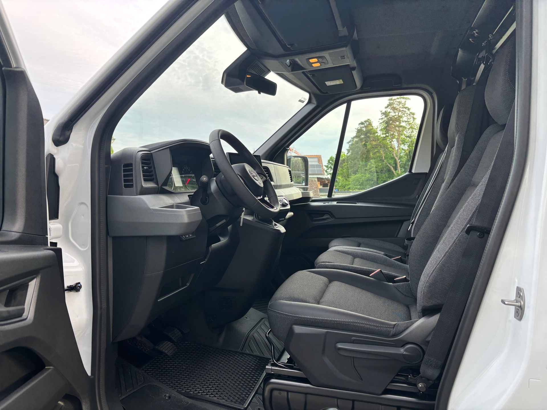 NISSAN Interstar 150 3.5L2H2 Acenta-image-8