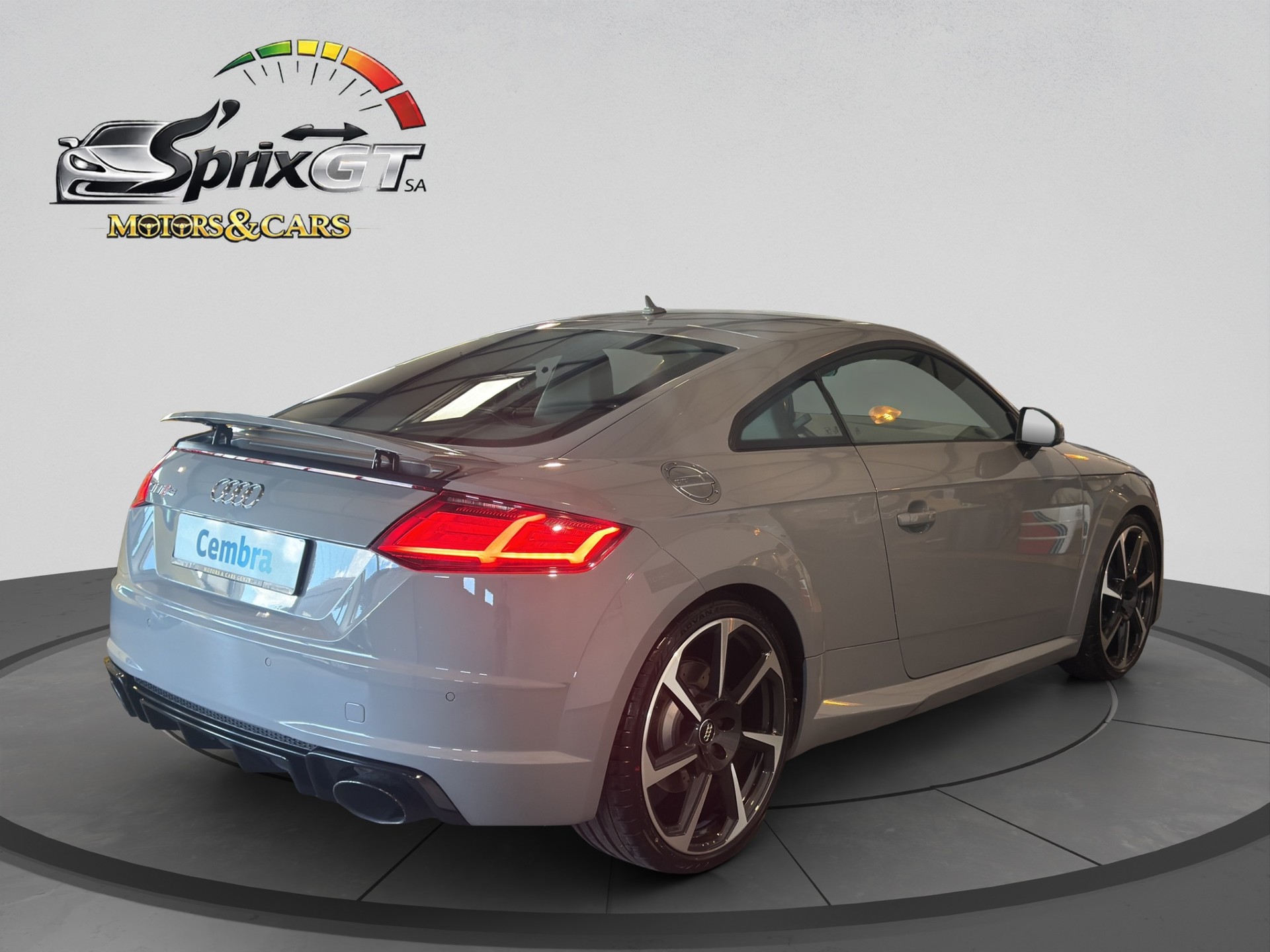 AUDI TT RS Coupé 2.5 TFSI quattro S-tronic-image-4