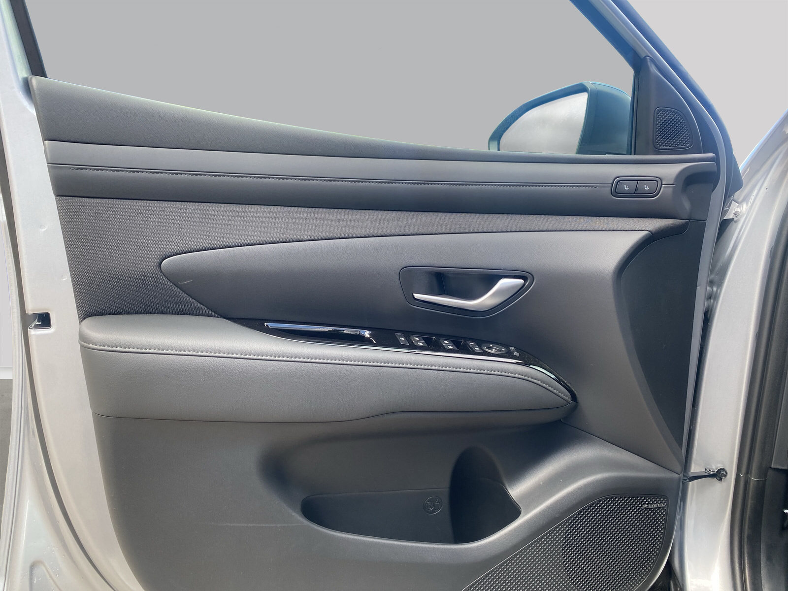 HYUNDAI Tucson 1.6 TGDI HEV Swiss Edition 4WD-image-14