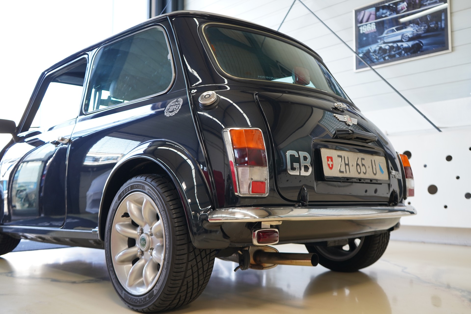 MINI Cooper Sport 103-image-7