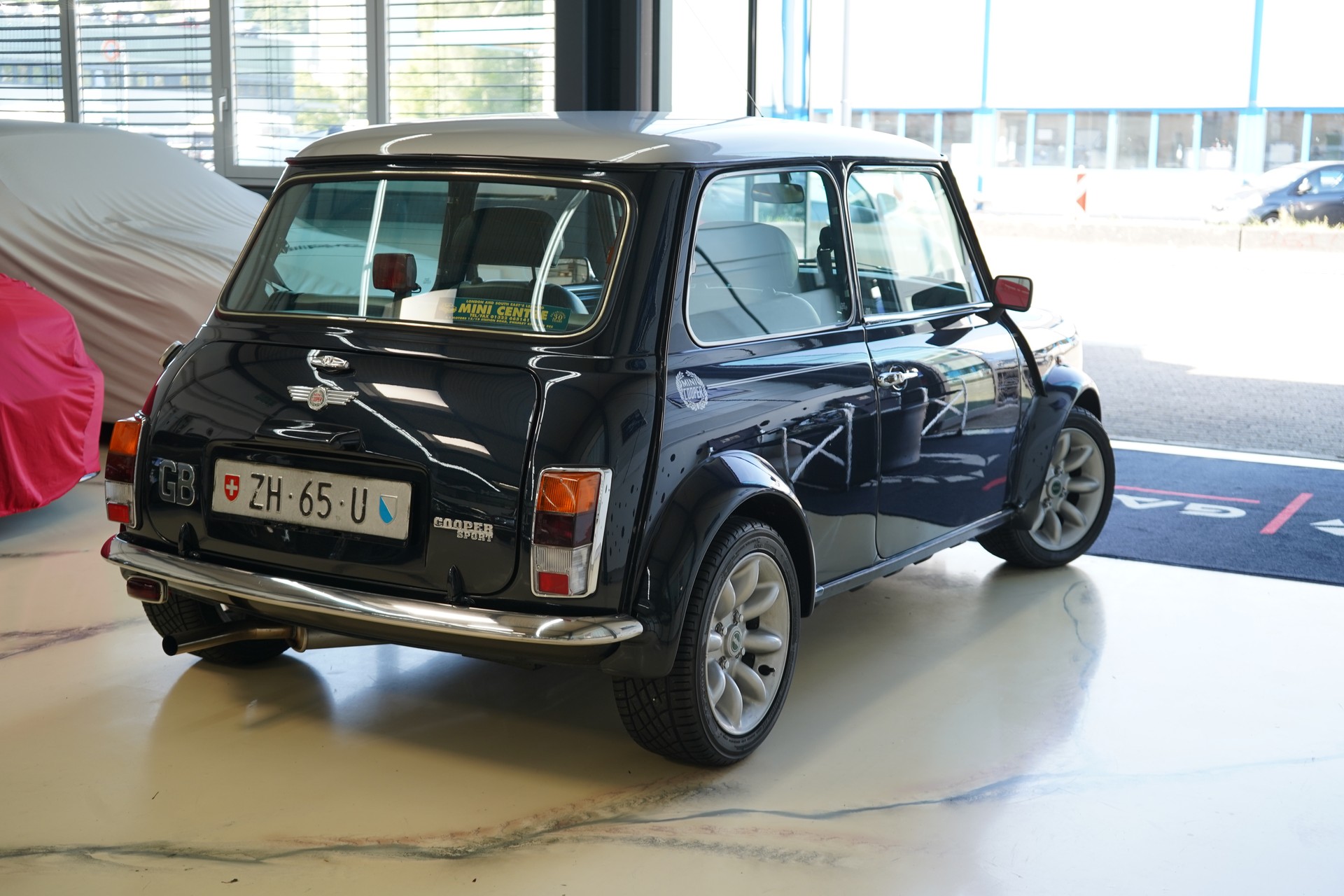 MINI Cooper Sport 103-image-9