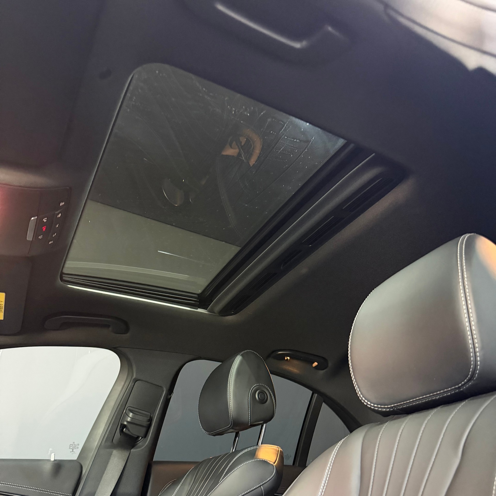MERCEDES-BENZ E 400 Exclusive 4Matic 9G-Tronic-image-11