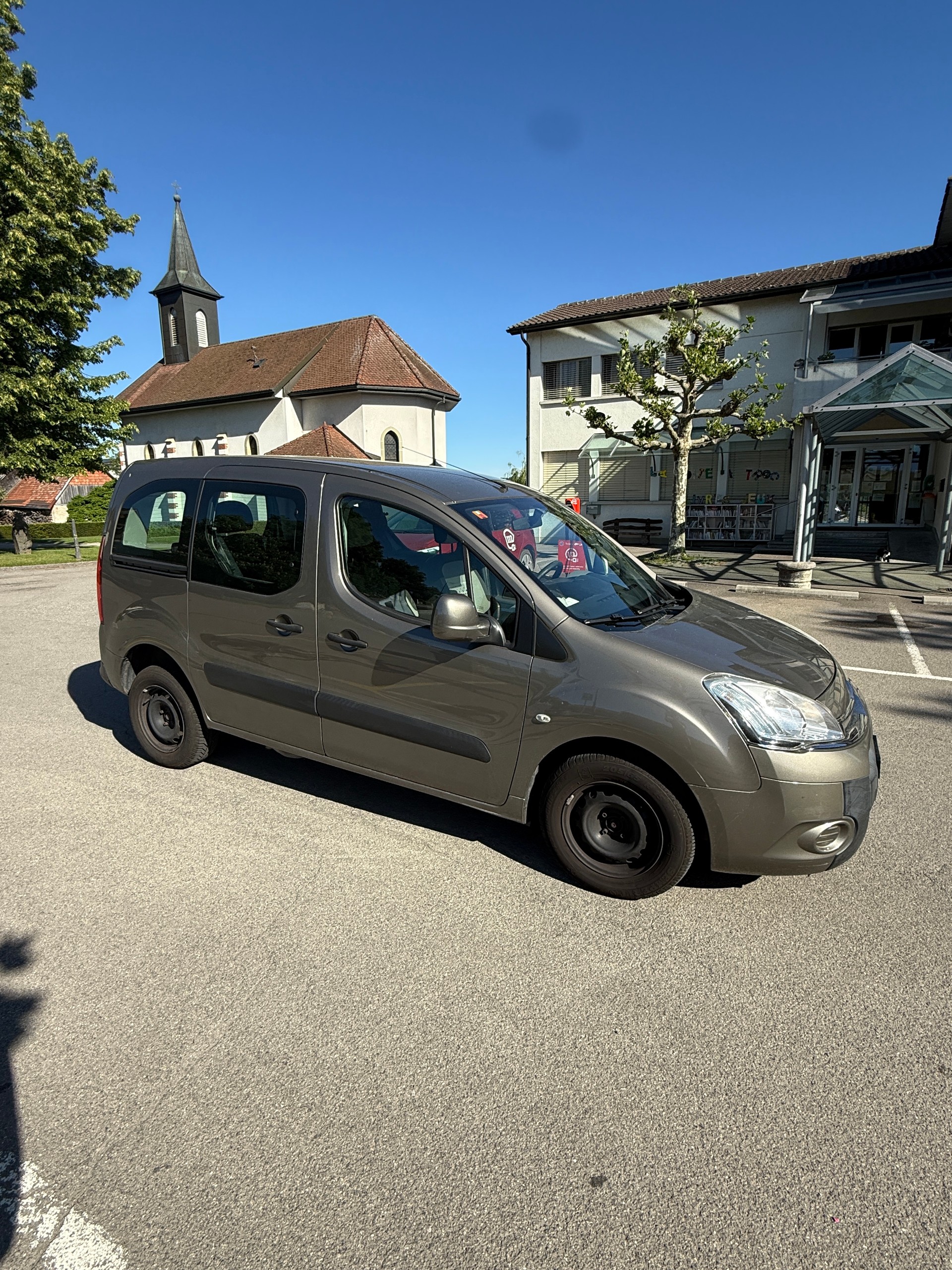 CITROEN 1.6i e-HDi Seduction EGS-image-1