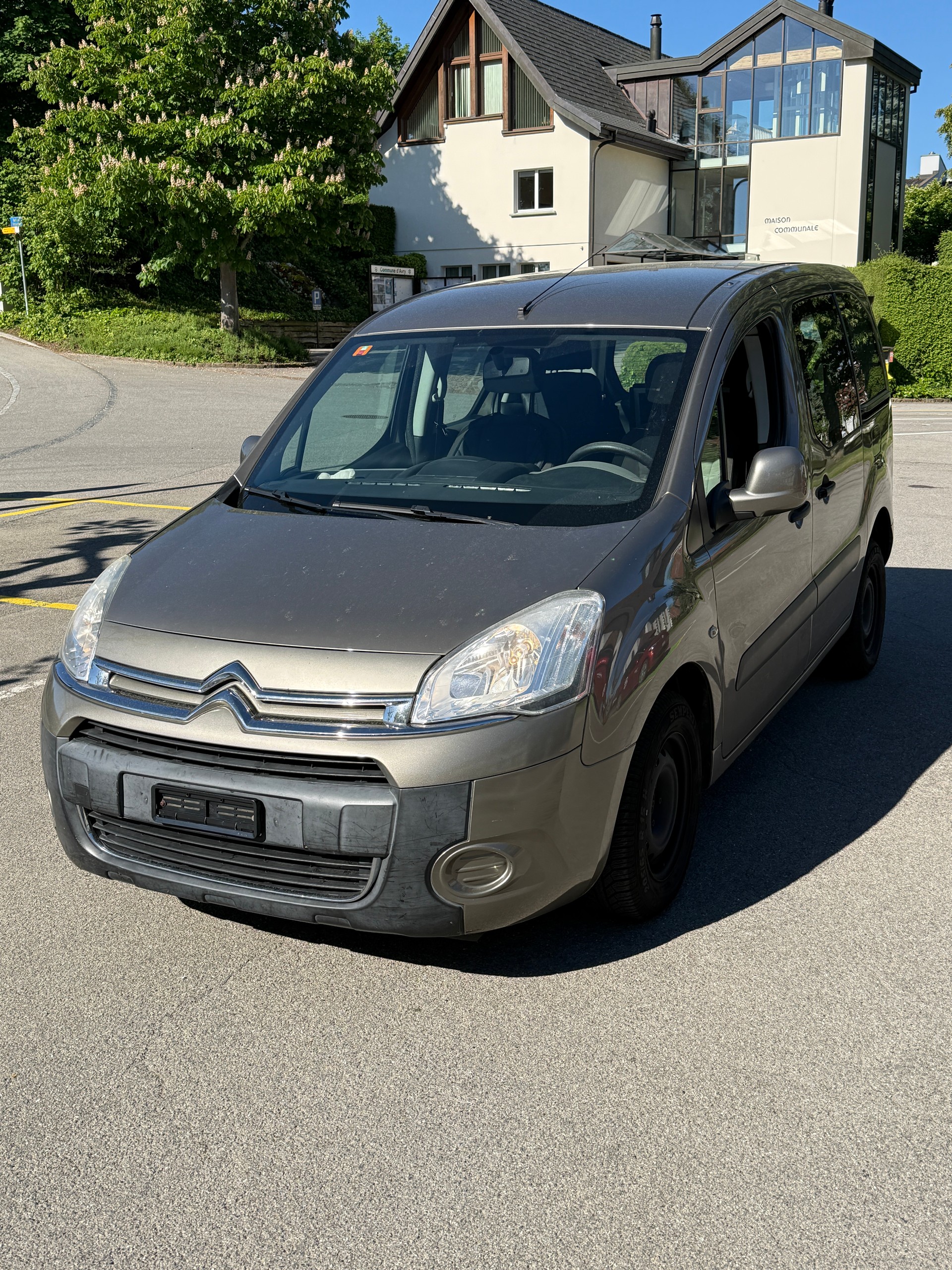 CITROEN 1.6i e-HDi Seduction EGS
