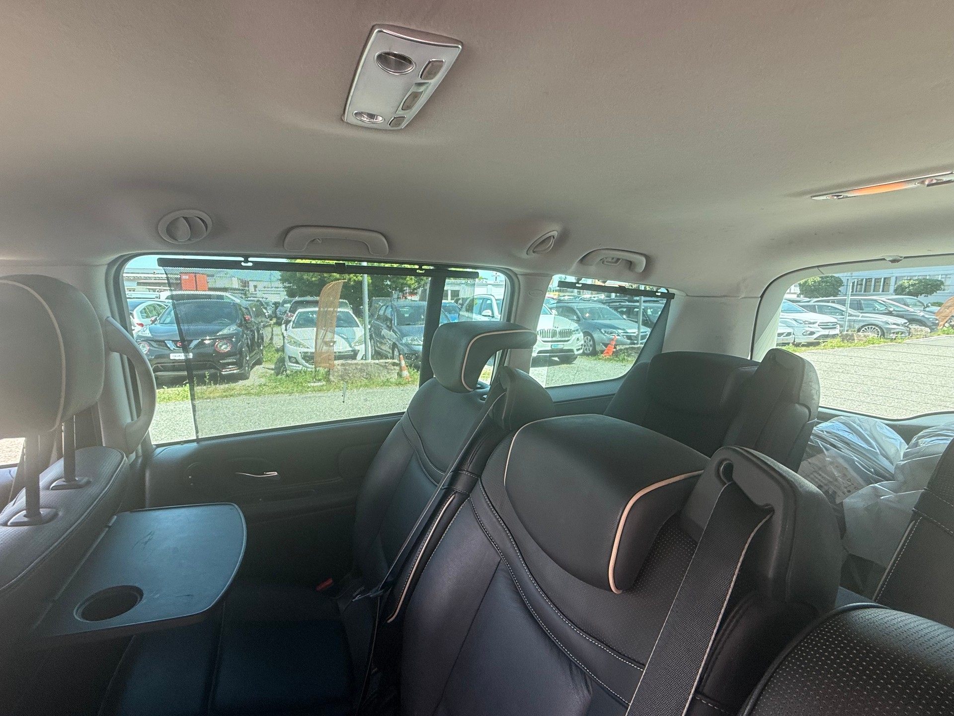RENAULT Grand Espace 2.0 Turbo Initiale-image-5