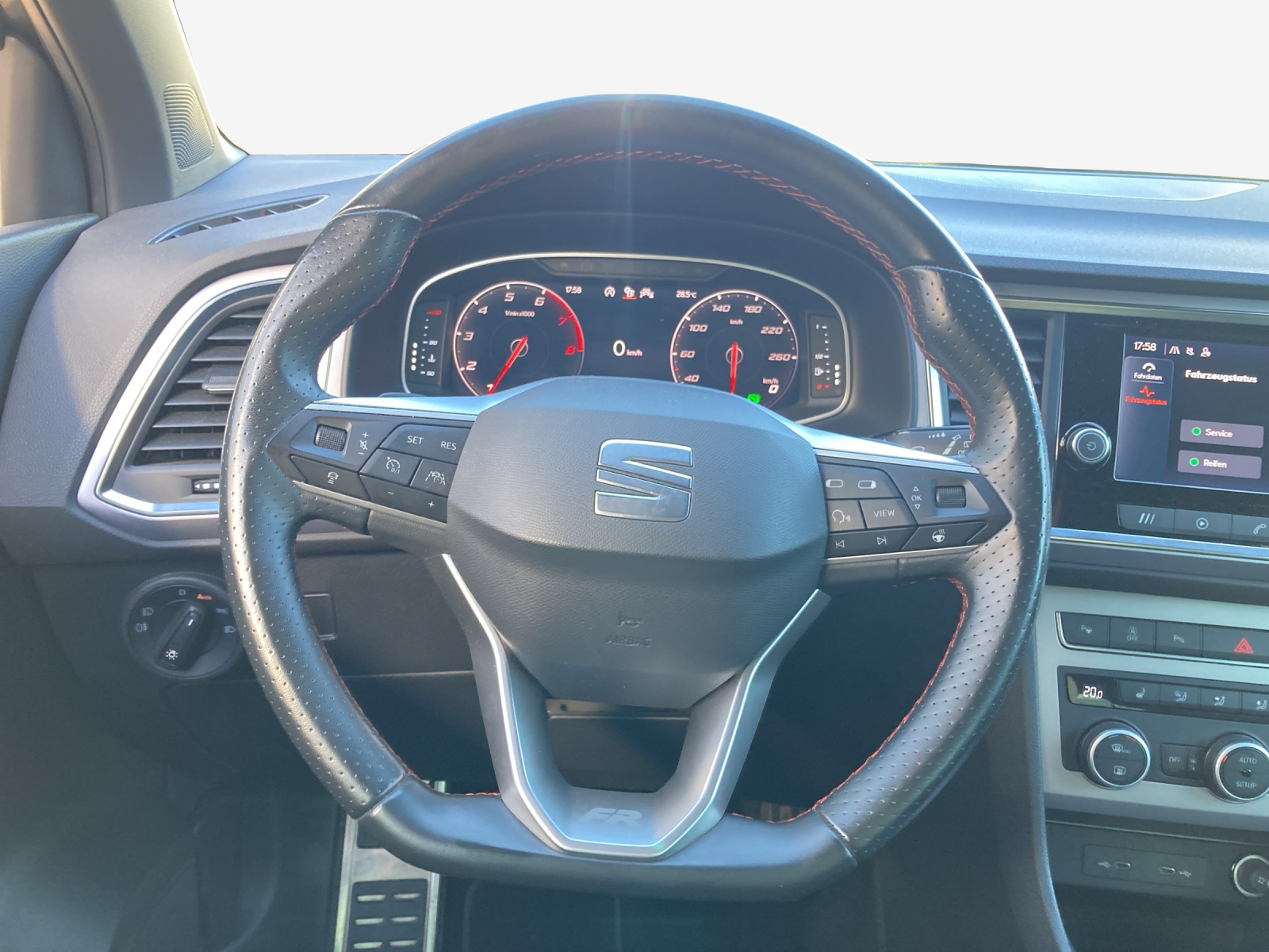 SEAT Ateca 1.5 TSI EVO DSG FR-image-9