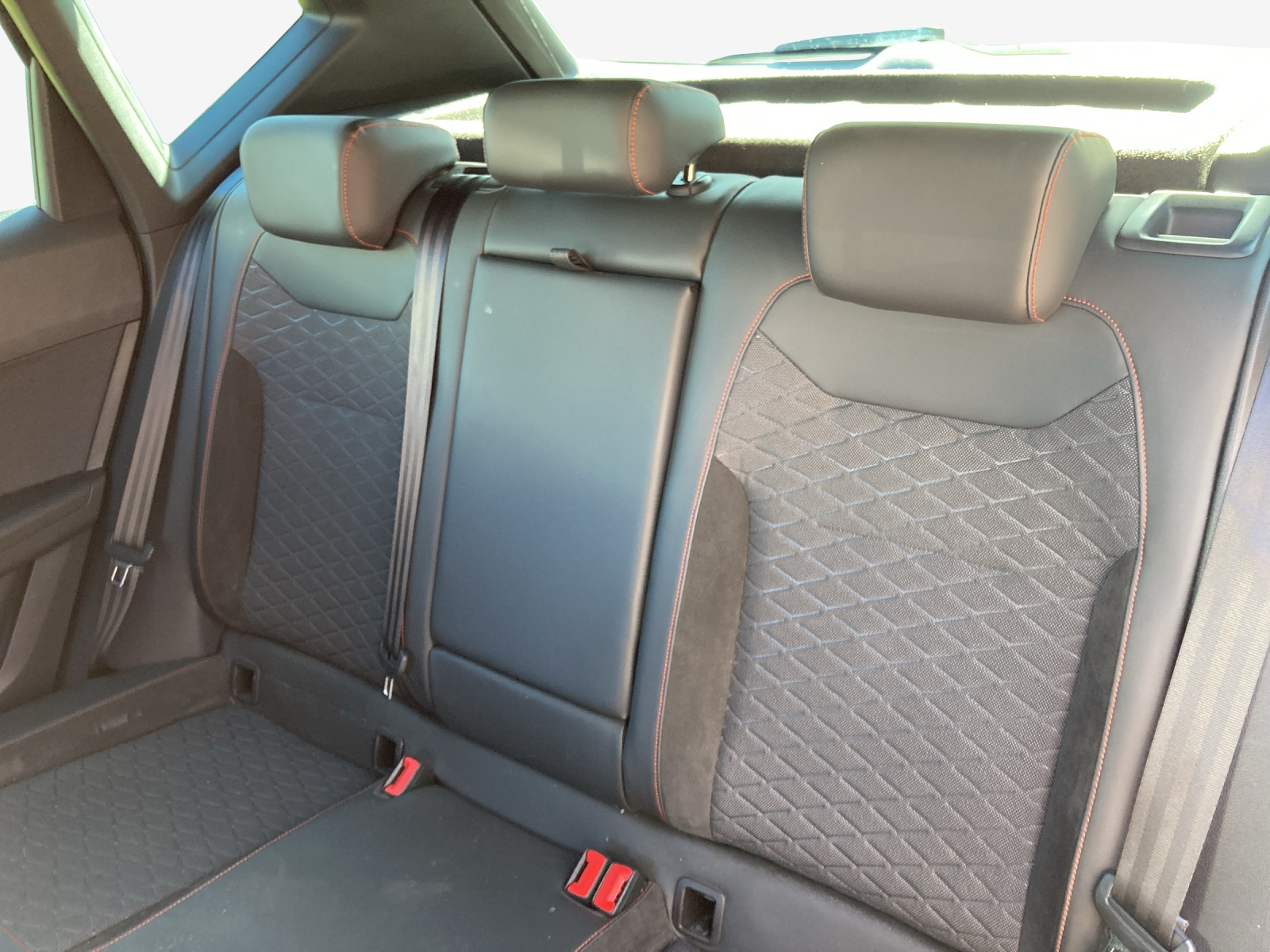 SEAT Ateca 1.5 TSI EVO DSG FR-image-11