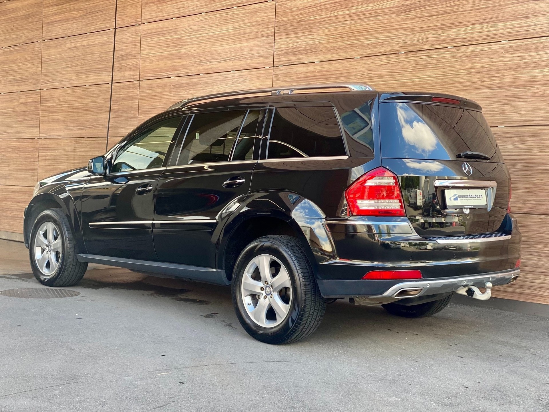MERCEDES-BENZ GL 350 V6 CDI BlueTec-image-1