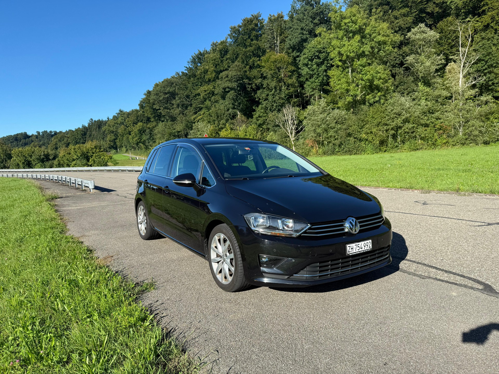 VW Golf Sportsvan 1.4 TSI Highline DSG-image-1