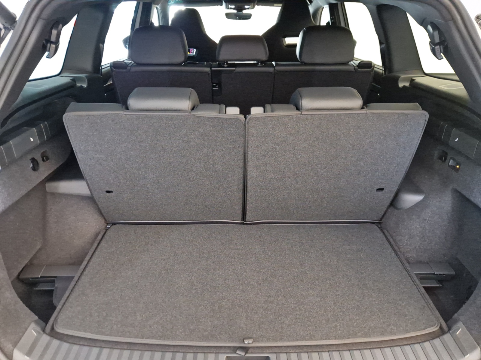 SKODA Kodiaq 2.0 TSI RS 4x4-image-13
