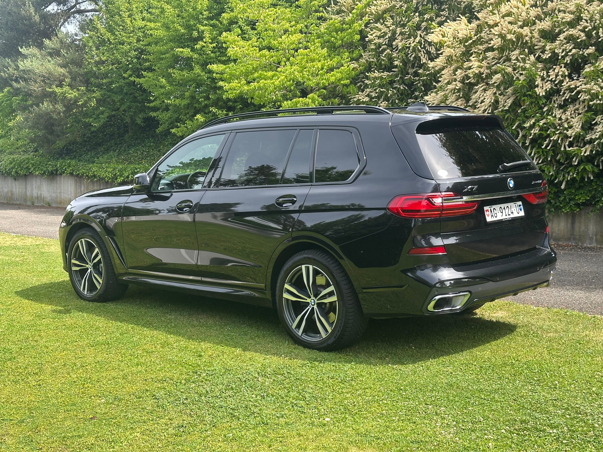 BMW X7 xDrive 48V 40d Steptronic M-PAKET**-image-7